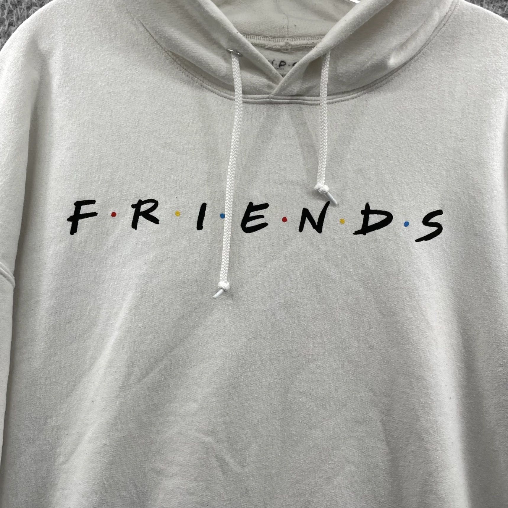 Vintage Friends Hoodie Womens XL White Sportswear Oversized Athletic Y2K 90s Sitcom Boxy Shirt Womens XL White Friends Hoodie Oversized Athletic Y2K 90s Boxy Size XL / US 12-14 / IT 48-50 - 3 Thumbnail