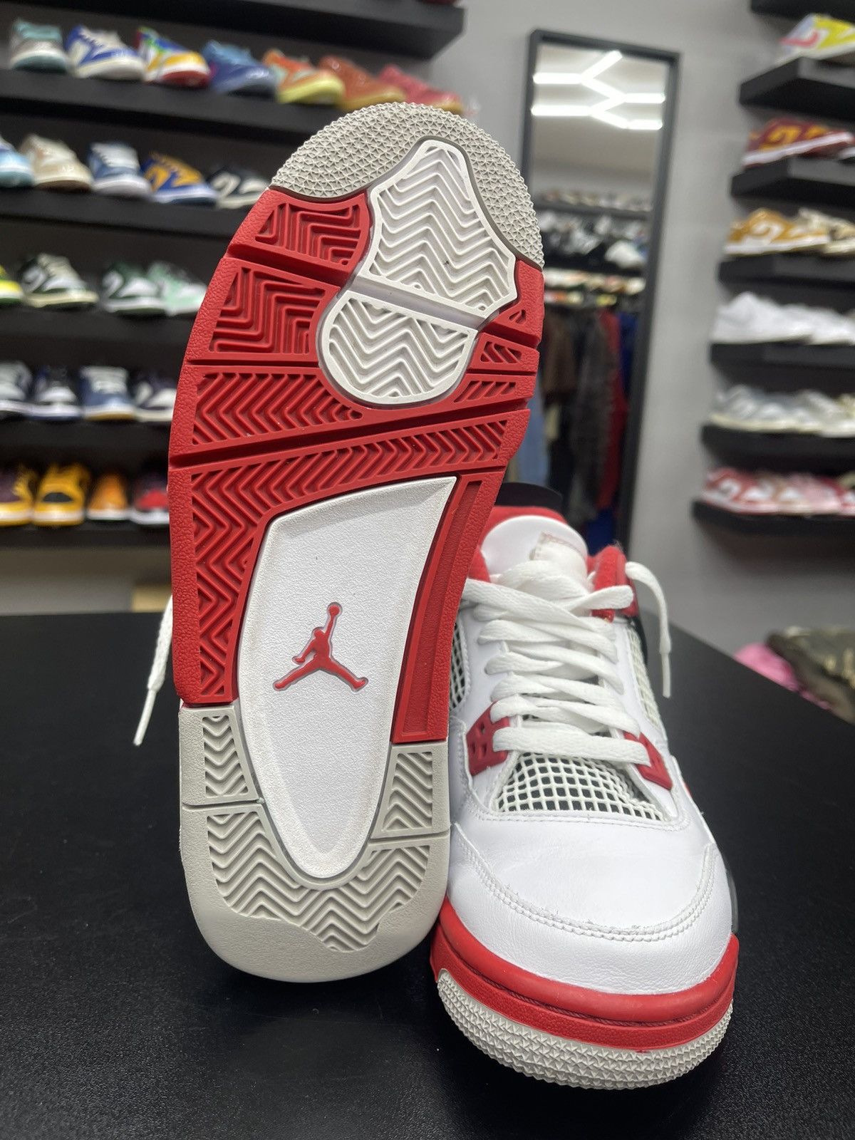 Jordan Brand Size 6y - Jordan 4 Fire Red White/Red Size US 6 / EU 39 - 10 Thumbnail