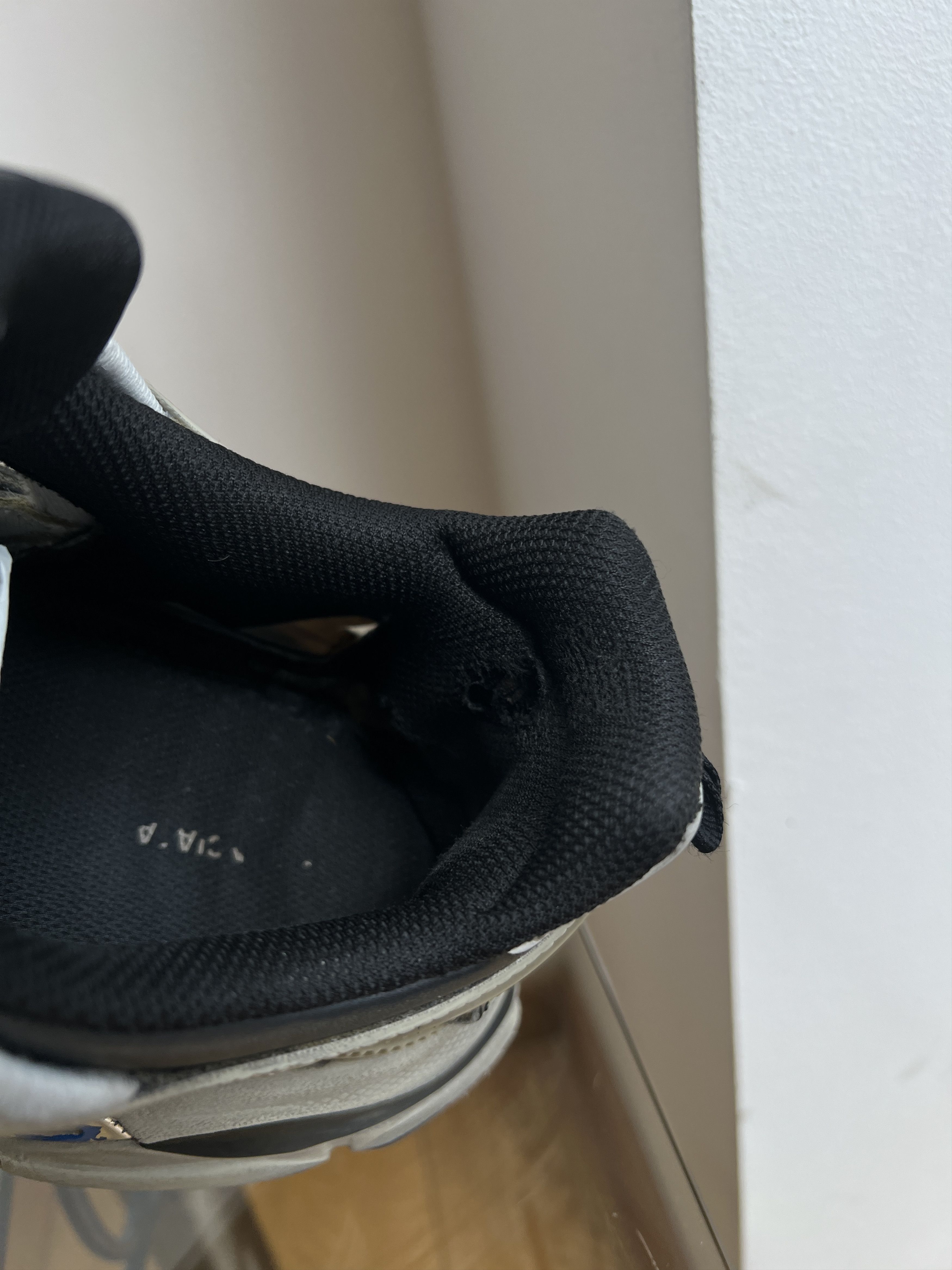 Balenciaga TRACK.2 BEIGE SZ EU 41 Size US 8 / EU 41 - 20 Thumbnail