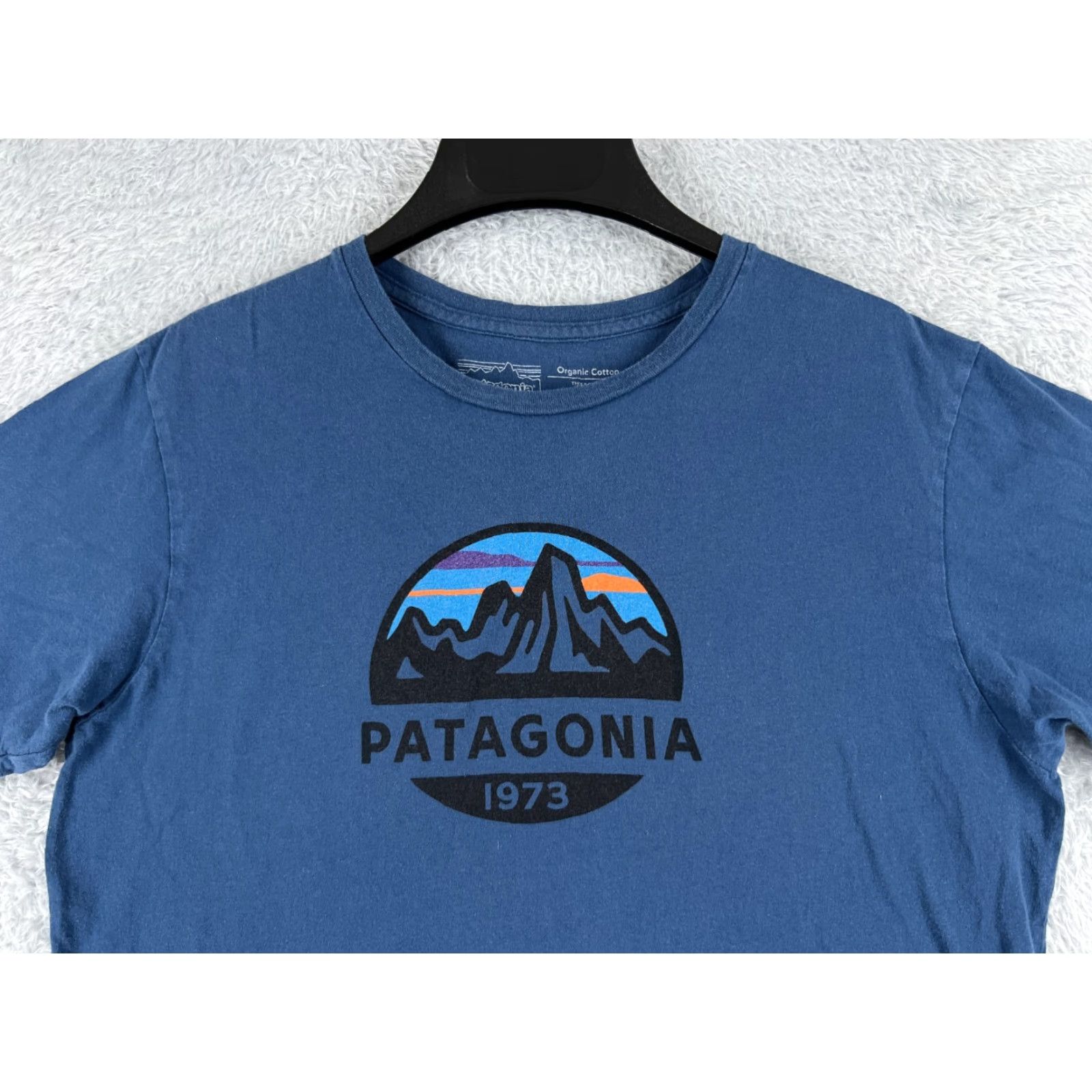 Patagonia Patagonia Shirt Men Medium Blue Short Sleeve Crew Neck Cotton Hike Camp Logo T-Shirt Size US M / EU 48-50 / 2 - 4 Thumbnail