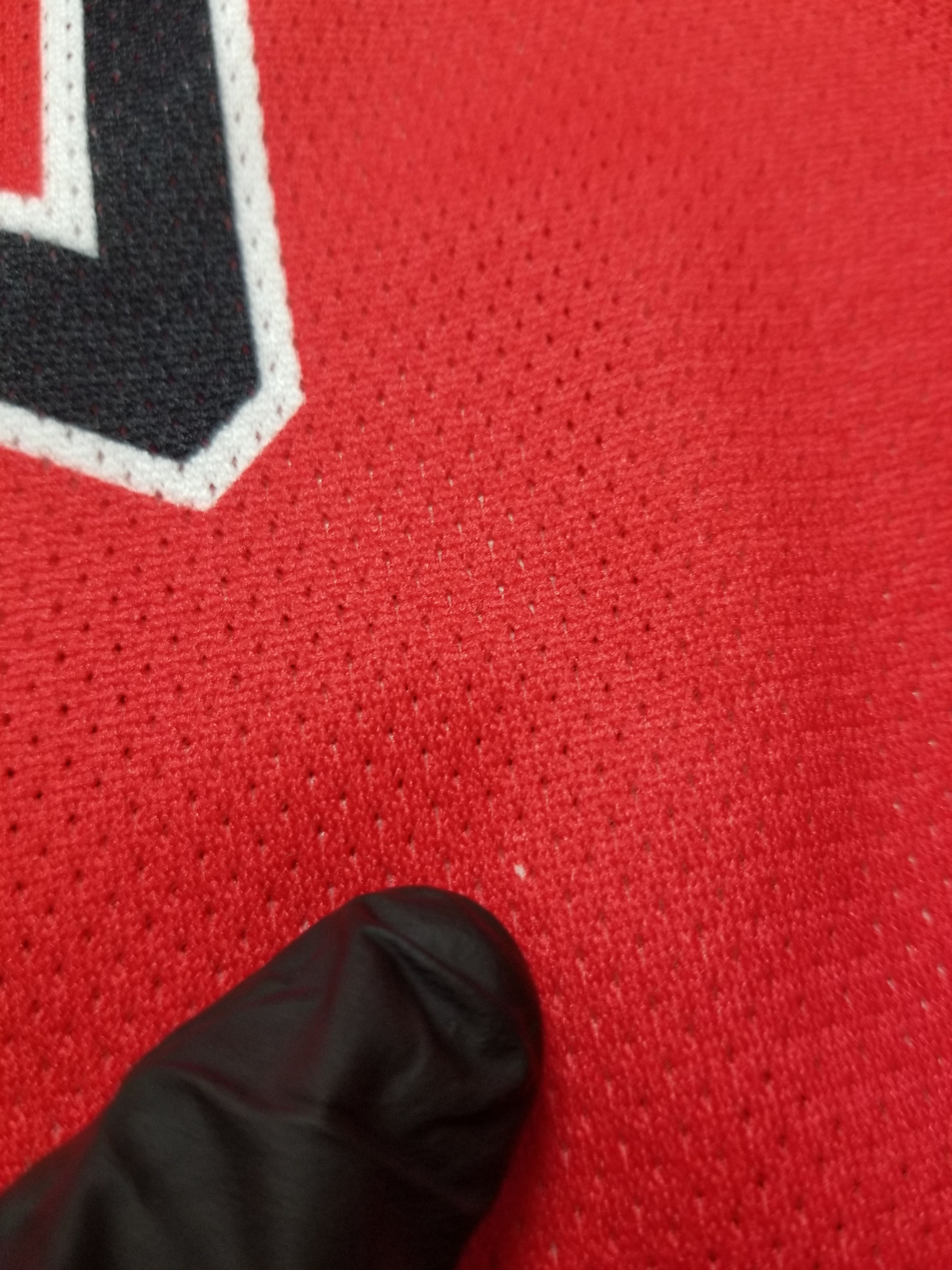 Champion VINTAGE CHAMPION #2 THABO SEFOLOSHA CHICAGO BULLS JERSEY Size US M / EU 48-50 / 2 - 16 Thumbnail