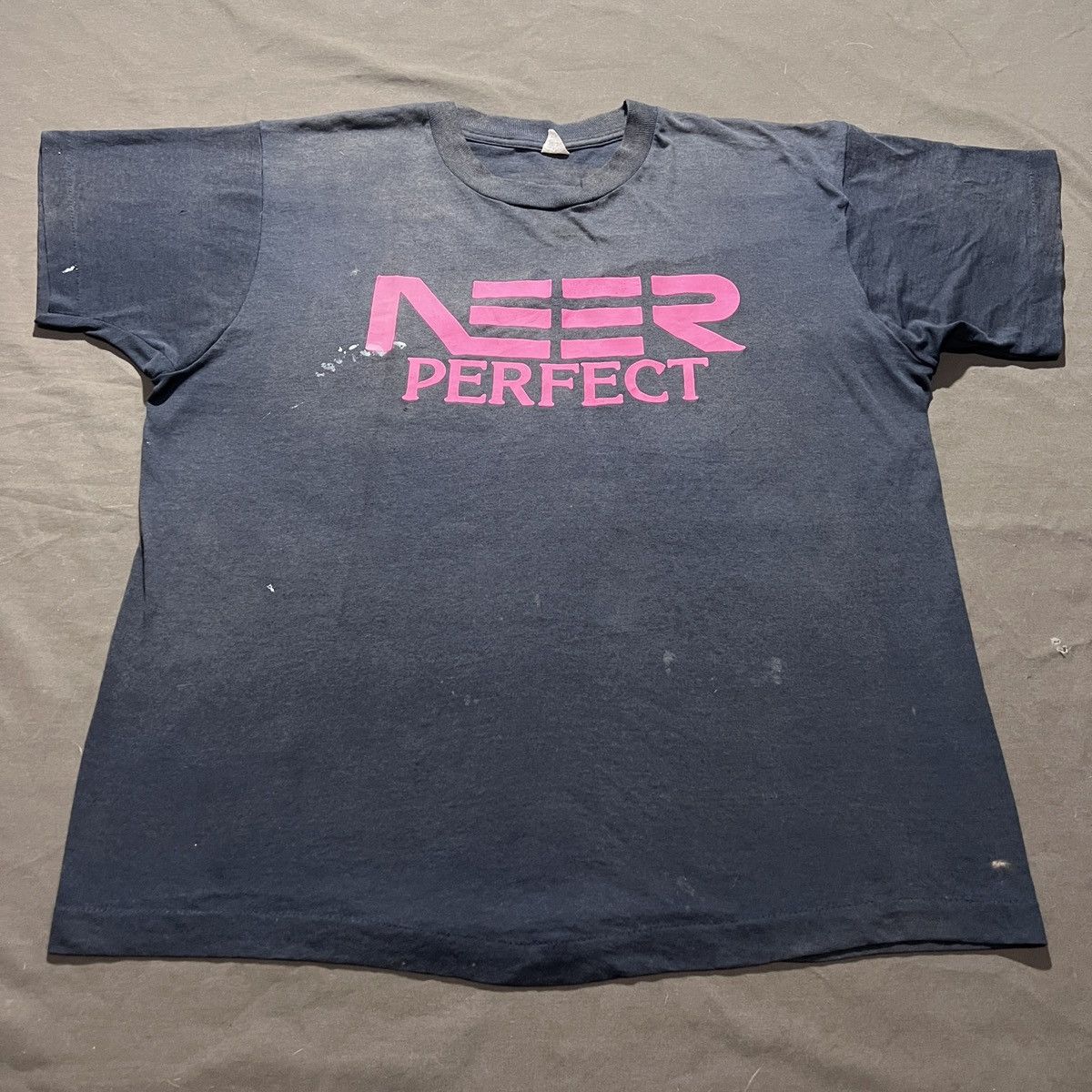 NASCAR Rare Vintage 80s NEER Perfect Racing Tee Faded Thrashed Size US XL / EU 56 / 4 - 1 Thumbnail