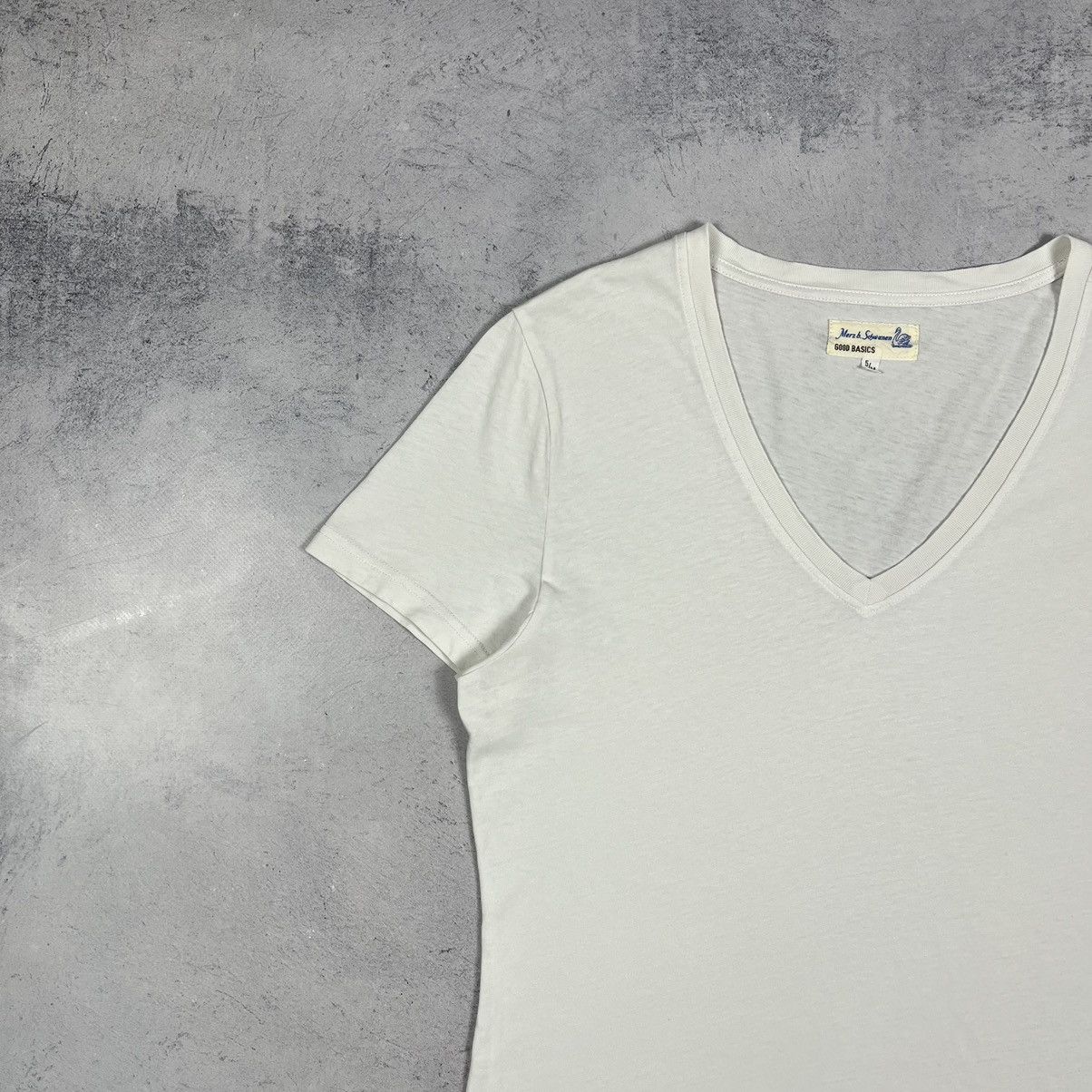 Merz B. Schwanen Merz B. Schwanen Basic V-Neck T Shirt Size M / US 6-8 / IT 42-44 - 6 Thumbnail