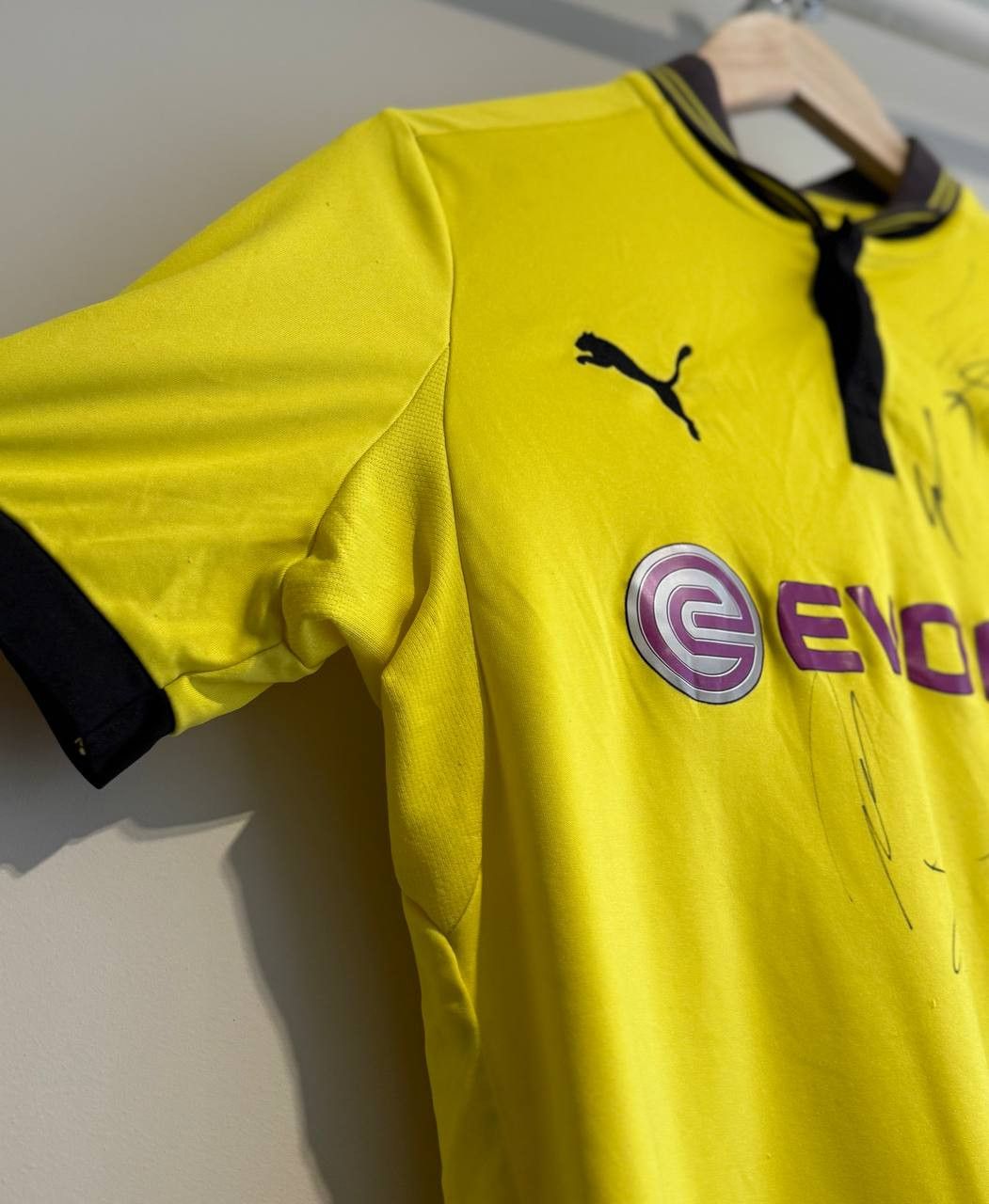 Puma PUMA BVB Shirt 2012/13 Home football shirt Soccer Jersey Size US S / EU 44-46 / 1 - 3 Thumbnail