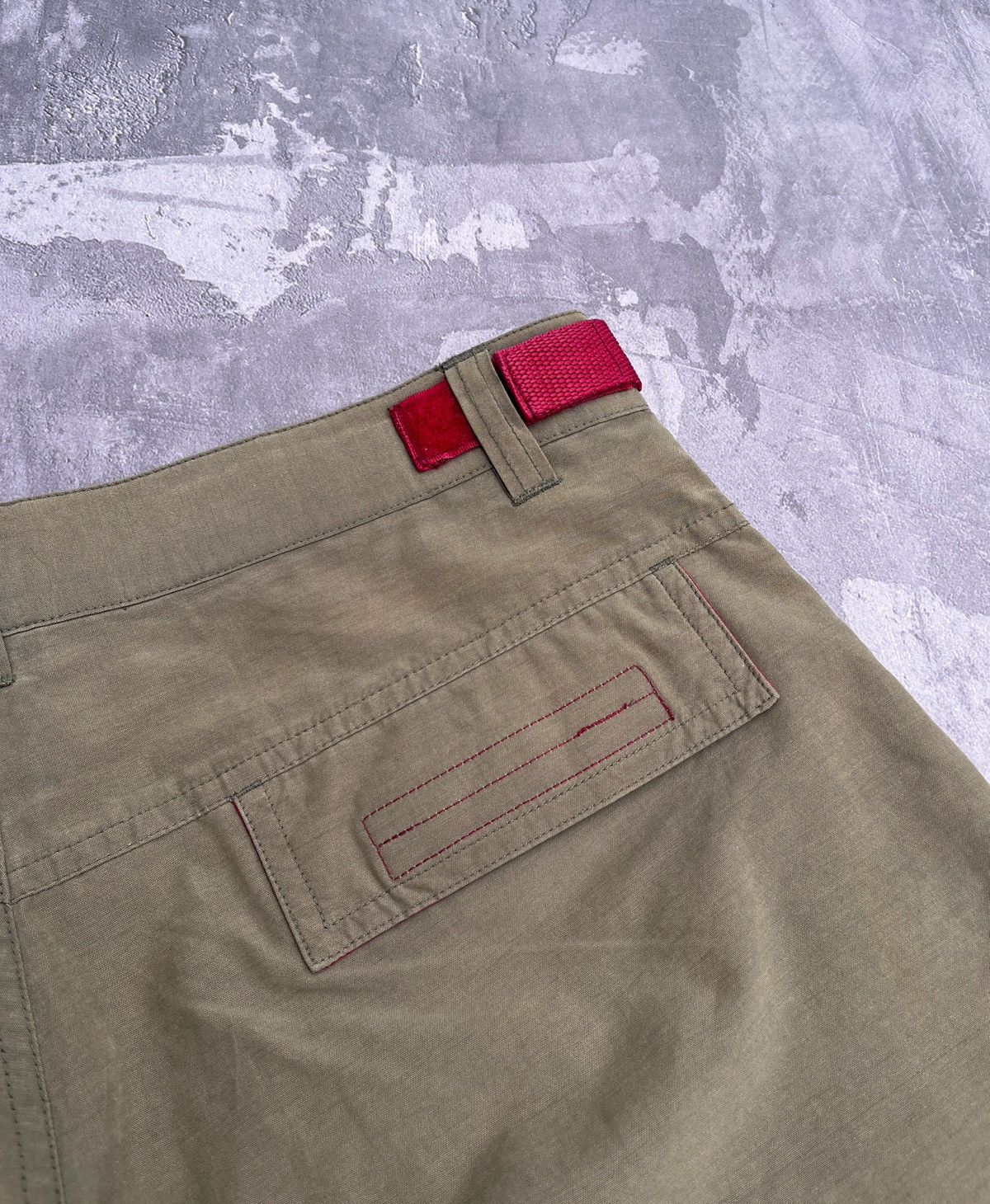 Oakley 🔥Rare OAKLEY Cargo Shorts Vintage Logo Size US 32 / EU 48 - 11 Thumbnail