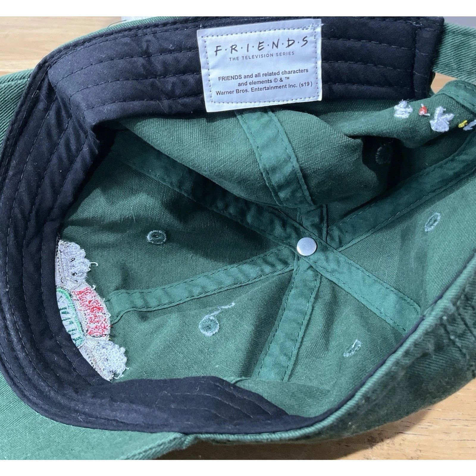Warner Bros Vintage Central Perk Friends TV Green Adjustable Rare Cap Size ONE SIZE - 6 Thumbnail