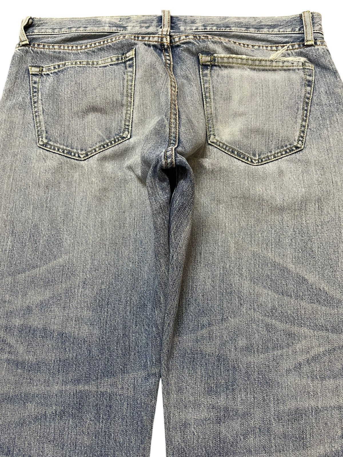 Uniqlo Vintage Japanese Uniqlo Blue Faded Wash Style Loose Jeans Size US 32 / EU 48 - 5 Thumbnail
