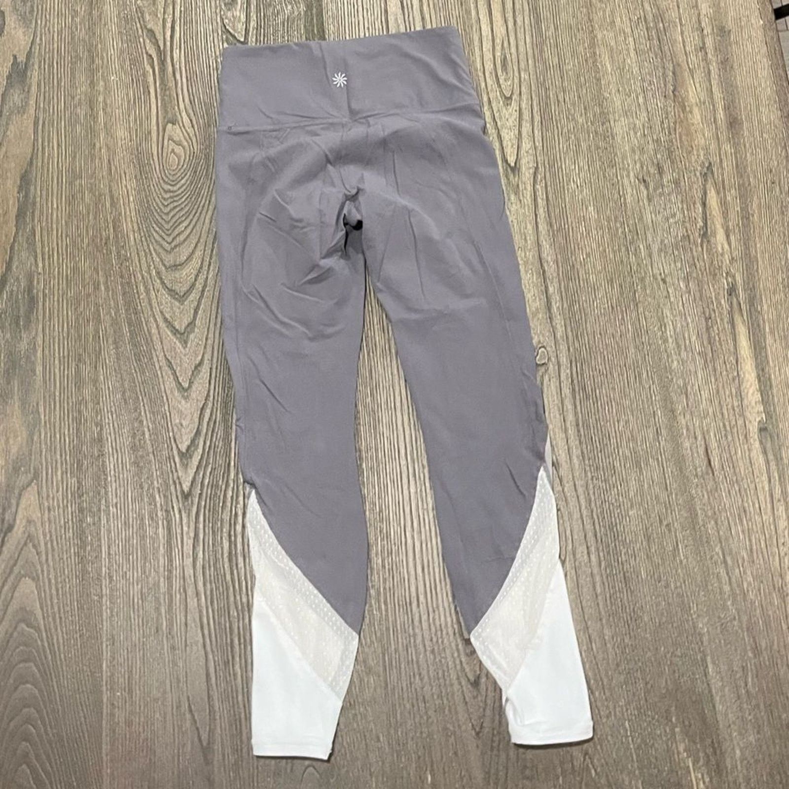 Athleta Athleta Salutation Leggings Mesh Colorblock High Rise Yoga Size 24" / US 00 / IT 34 - 7 Thumbnail