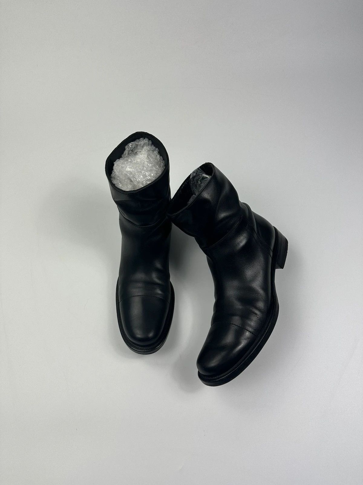 Prada Prada Milano Black Leather Ankle Boots Round Toe Size US 5 / IT 35 - 2 Thumbnail