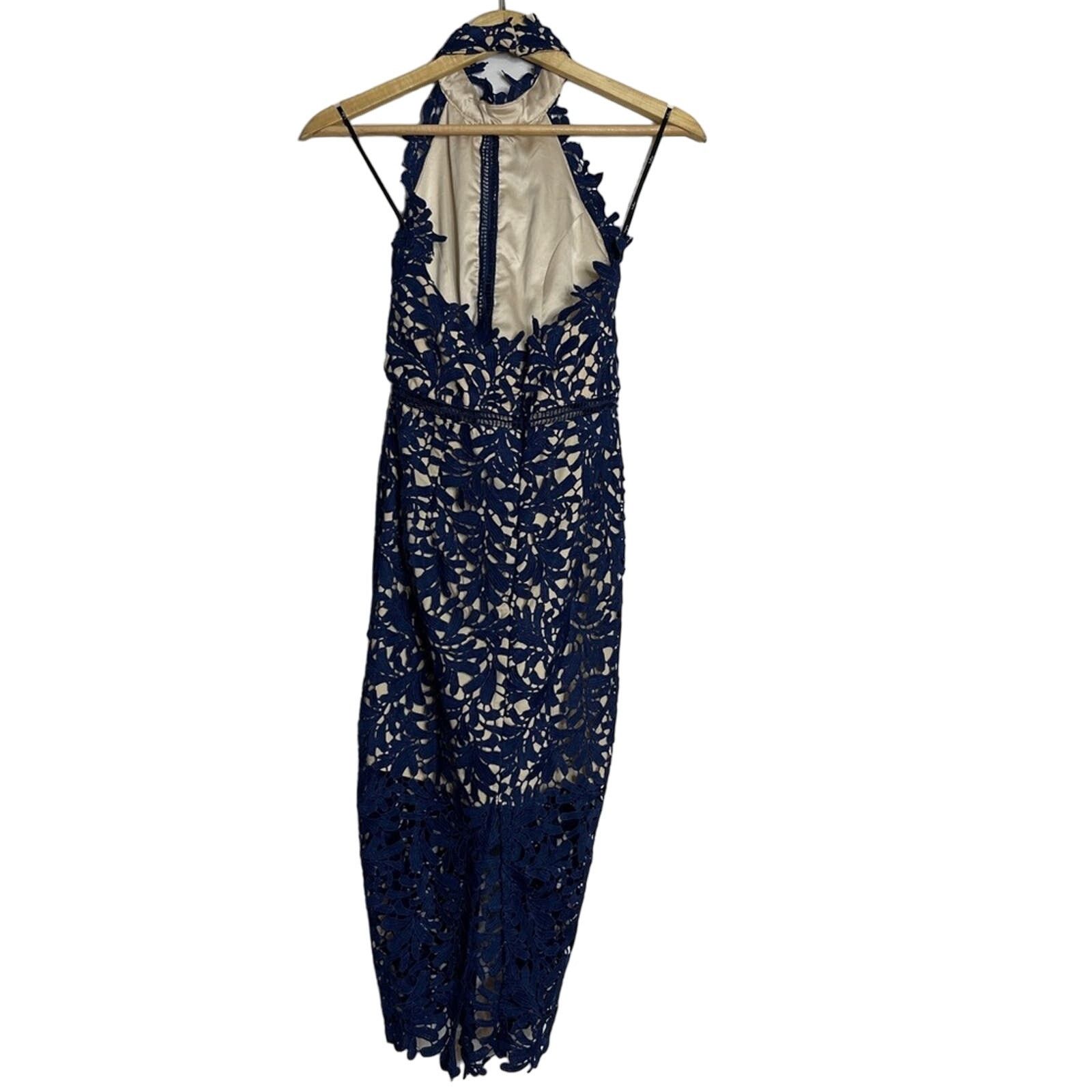 Other Lulus Divine Destiny Lace Midi Formal Dress Navy Size S Size S / US 4 / IT 40 - 6 Thumbnail