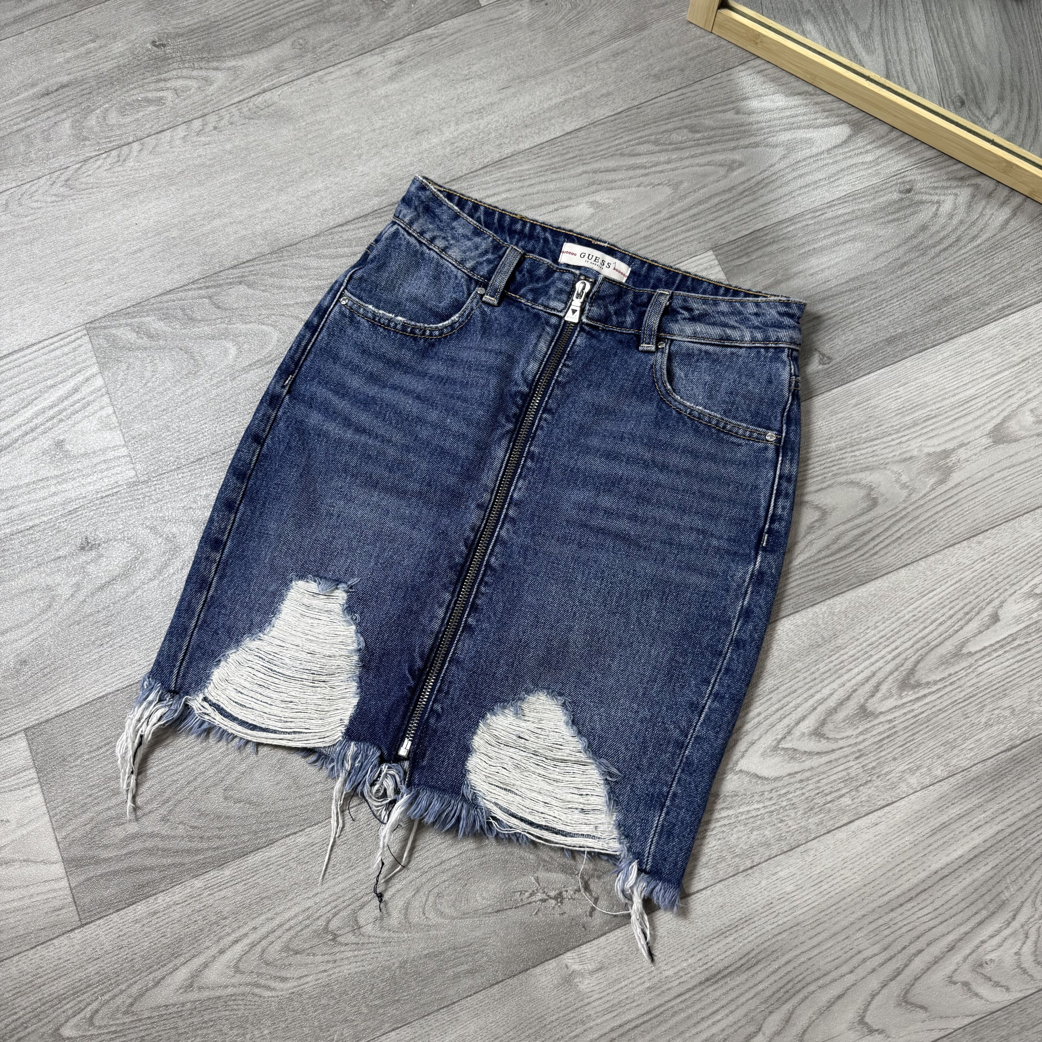 Guess Guess Women's Midi Denim Stonewashed Skirt Jeans 24 Size 24" / US 00 / IT 34 - 10 Thumbnail