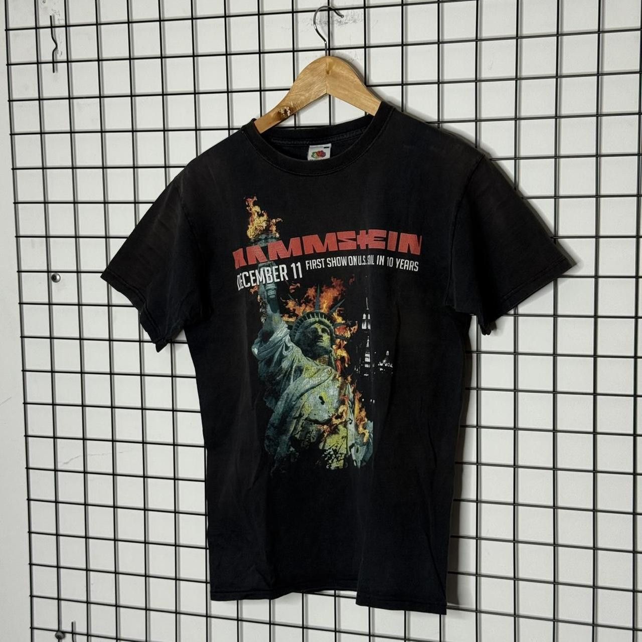 Vintage Rammstein T shirt Tee Black Printed Band Tee Size US M / EU 48-50 / 2 - 2 Thumbnail