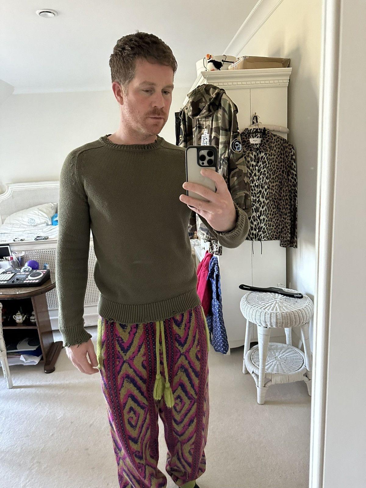 Saint Laurent Paris $990 Saint Laurent Green destroyed knit sweater Size US M / EU 48-50 / 2 - 7 Thumbnail