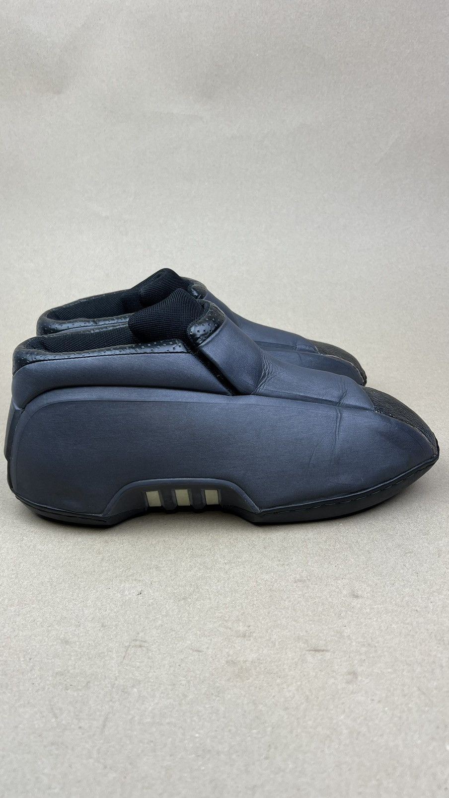 Adidas Kobe Two Adidas Sneakers Graphite Colorway Kobe Bryant Nike Size US 10 / EU 43 - 6 Thumbnail