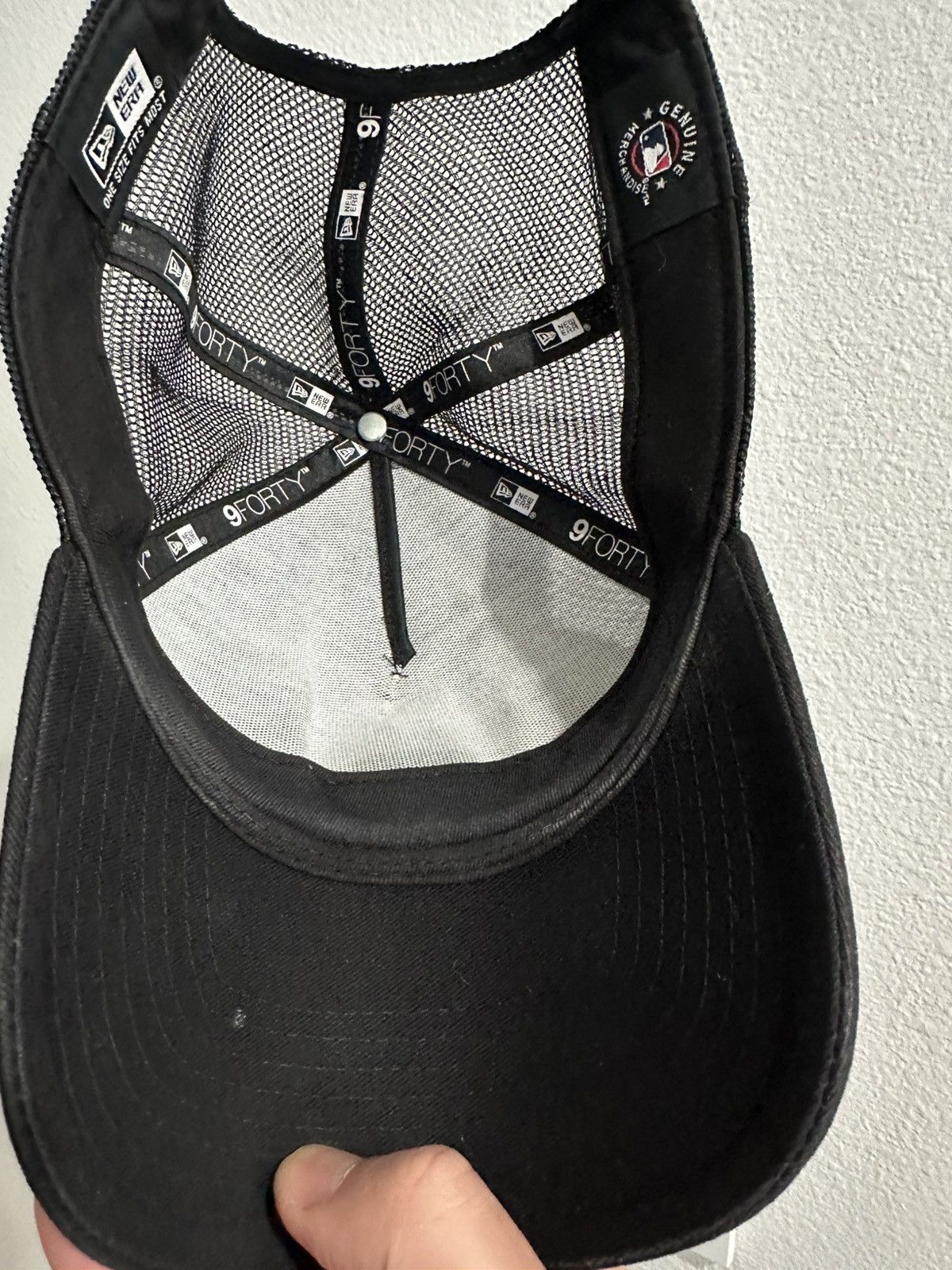 New Era Los Angeles Dodgers Black Trucker Hat Size ONE SIZE - 5 Thumbnail