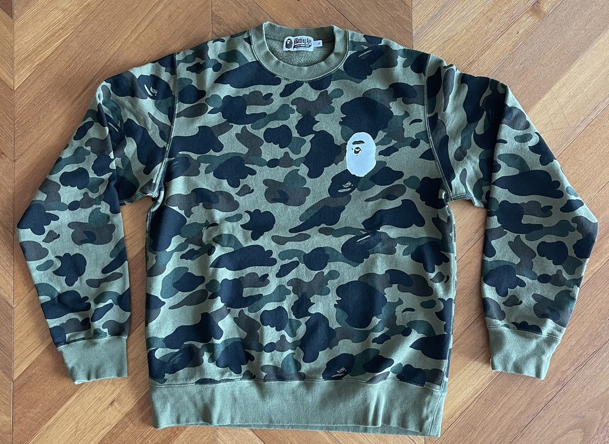 image of Bape 1St Camo Ape Head Crewneck in Green, Men's (Size XL)