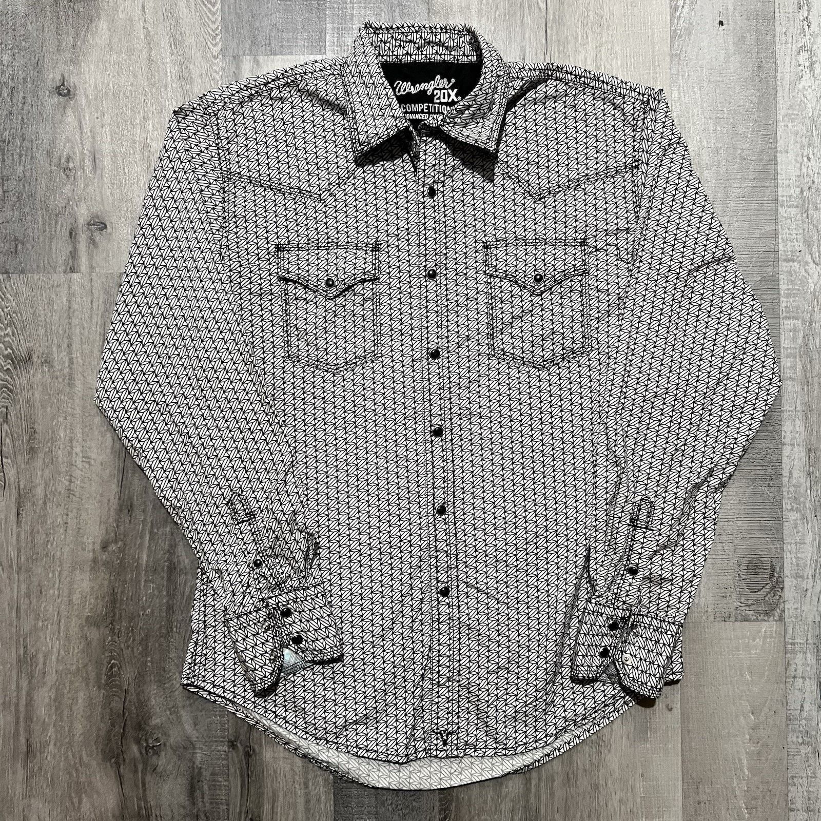 Wrangler Wrangler Pearl Snap Geometric Print Shirt 20X Competition M Size US M / EU 48-50 / 2 - 1 Thumbnail