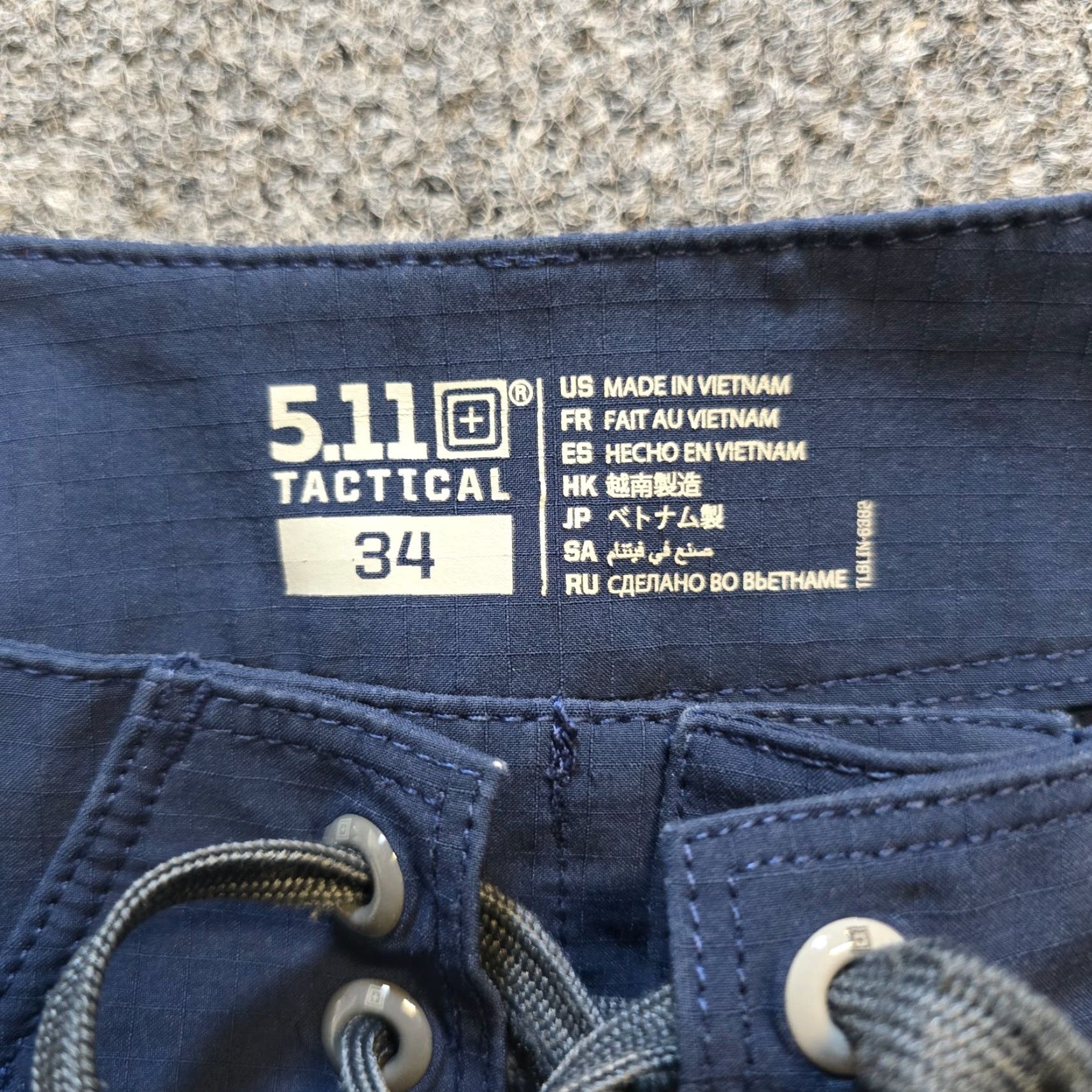 Vintage 5.11 Tactical Swim Trunks Mens Size 34 Blue Board Shorts Pockets Beach Casual Shirt? Size US 34 / EU 50 - 4 Thumbnail