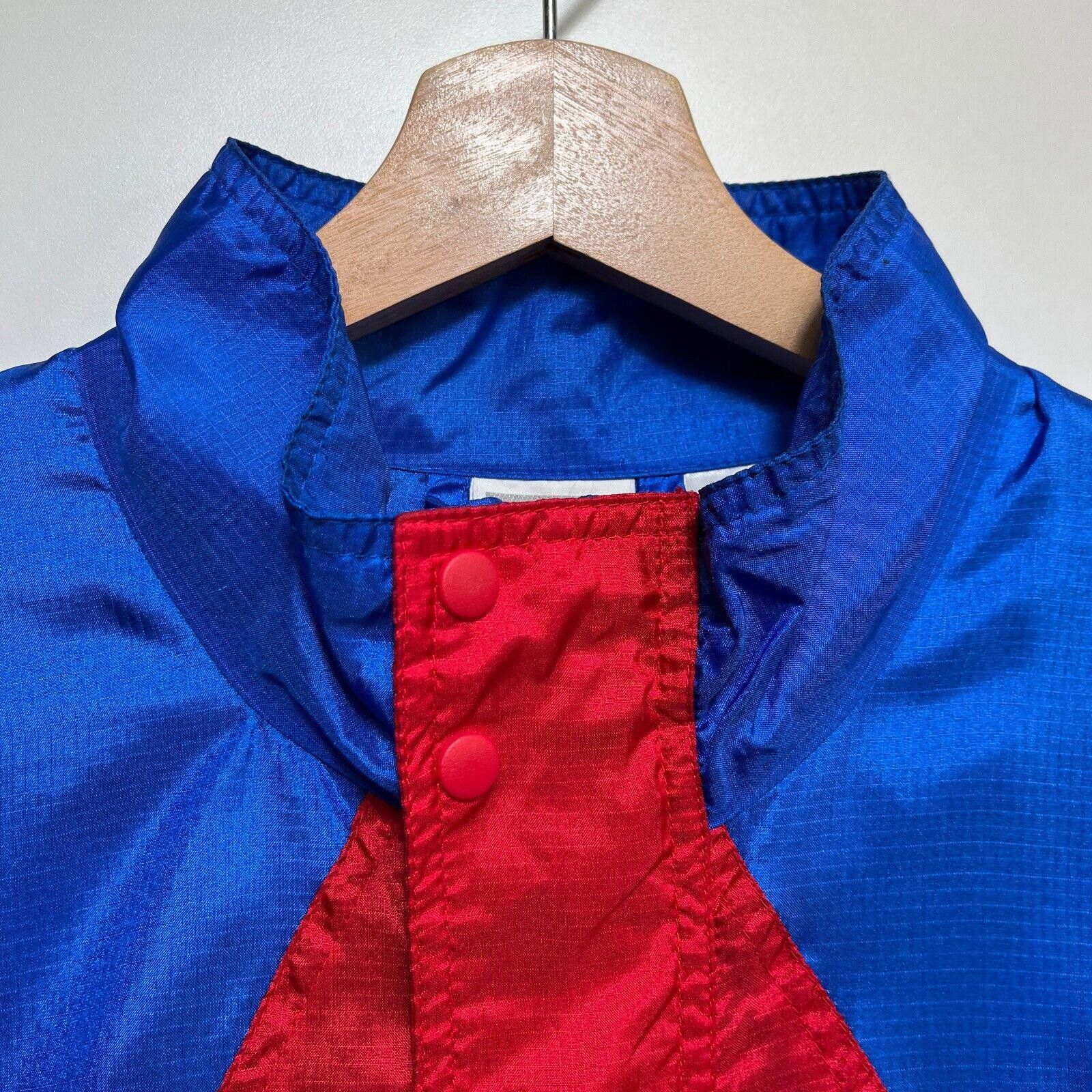 Nike × Vintage Vintage 90s Buffalo Bisons Nike Windbreaker Jacket L Size US L / EU 52-54 / 3 - 6 Thumbnail