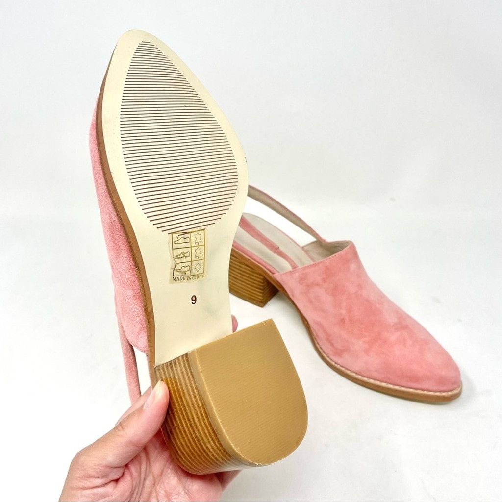 INTENTIONALLY BLANK NEW Intentionally Blank Erica Pink Suede Heeled Mules Size 9 Size US 9 / IT 39 - 9 Thumbnail