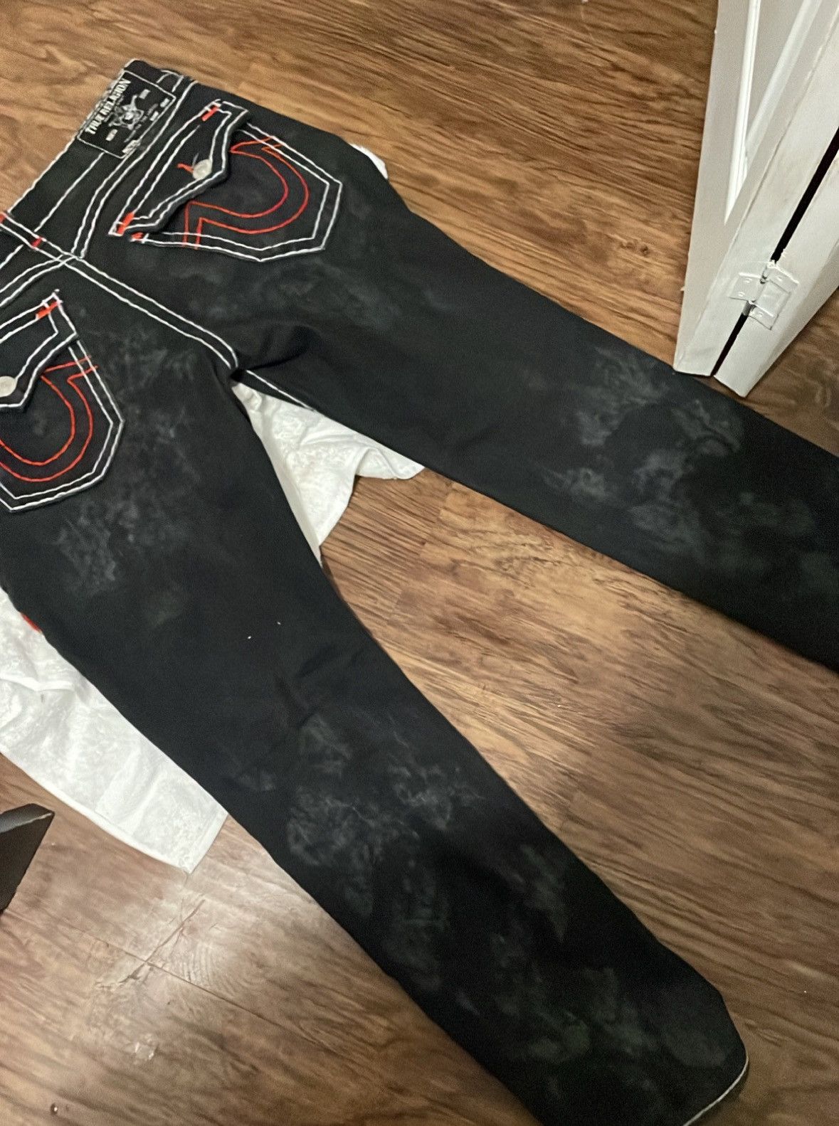 True Religion Black true religion pants with a scorpius black wash on it Size US 36 / EU 52 - 5 Thumbnail