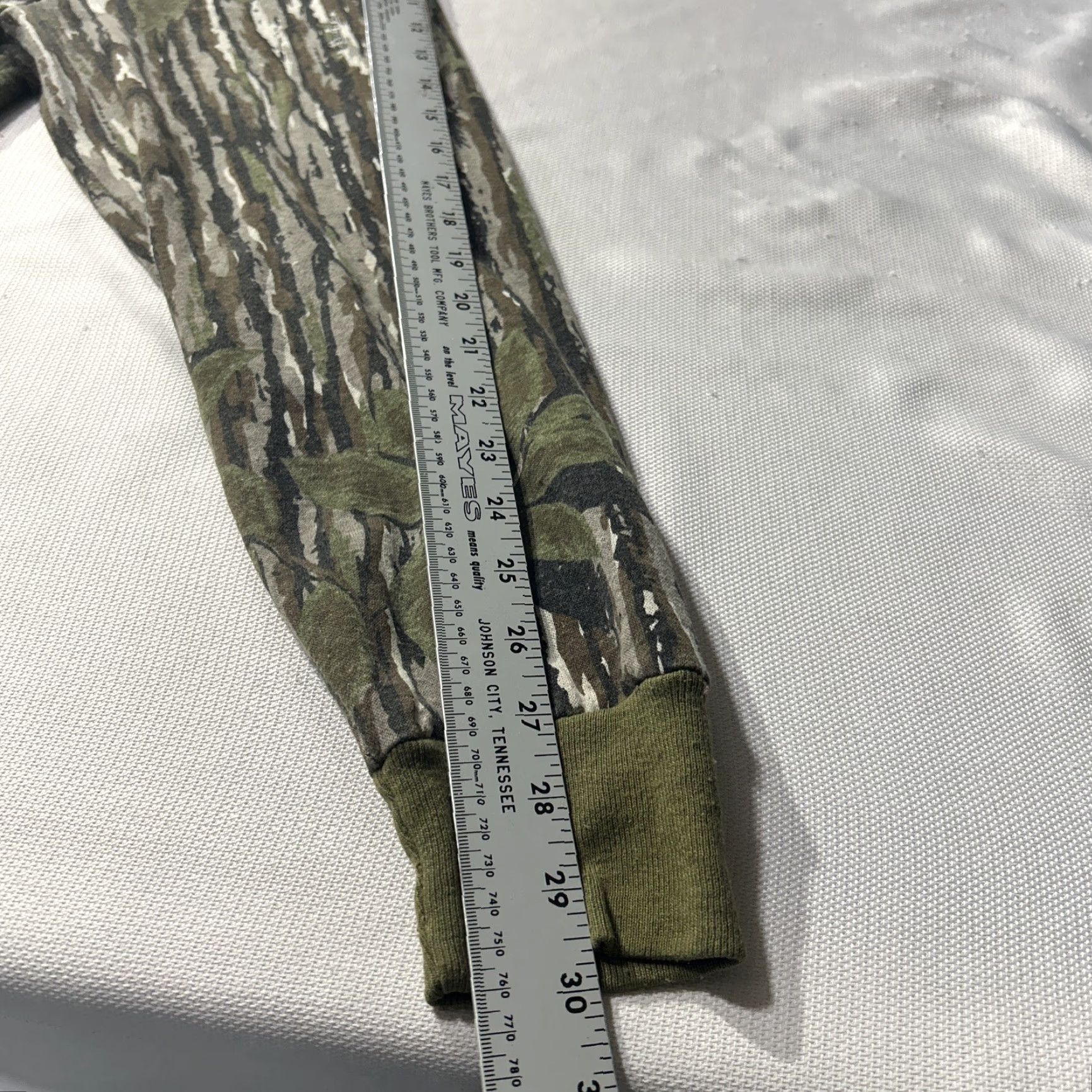 Walls VINTAGE RealTree Treebark Camo Zip Up Hoodie Jacket Mens M Green Sweatshirt Full Zip Size US M / EU 48-50 / 2 - 6 Thumbnail