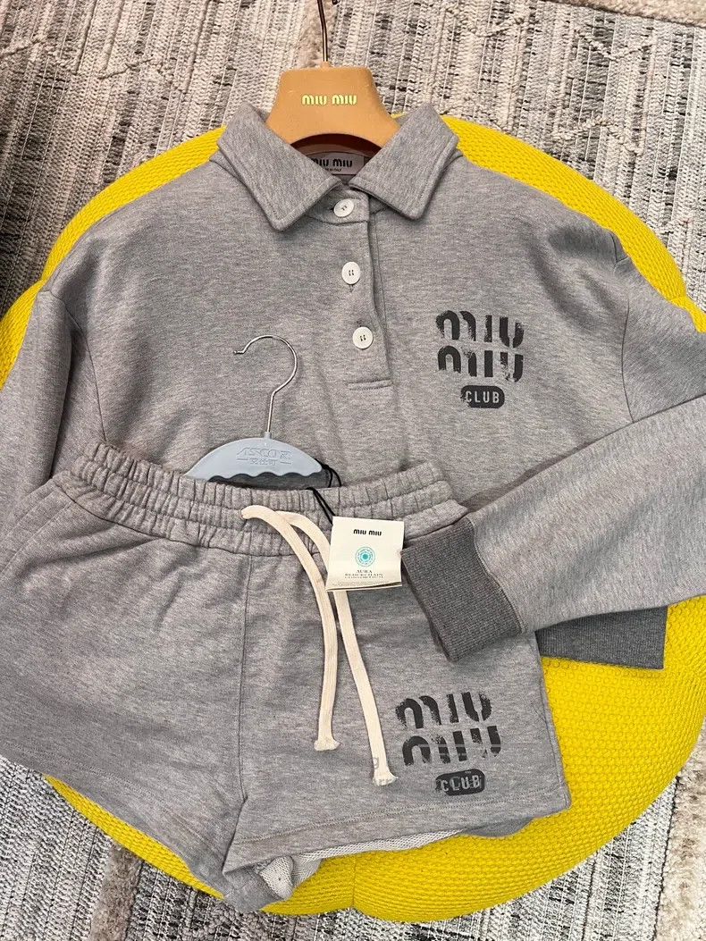 Miu Miu Size s Grey polo neck sweater
