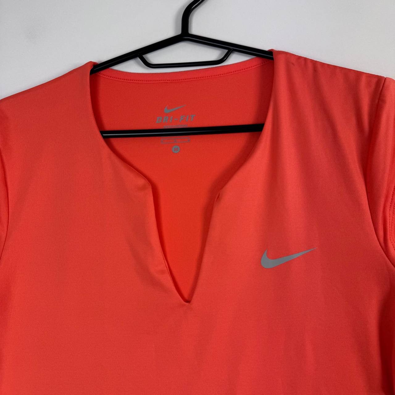 Nike Nike Women Dri Fit Training T Shirt Orange Athletic Top Sz M Size M / US 6-8 / IT 42-44 - 2 Thumbnail