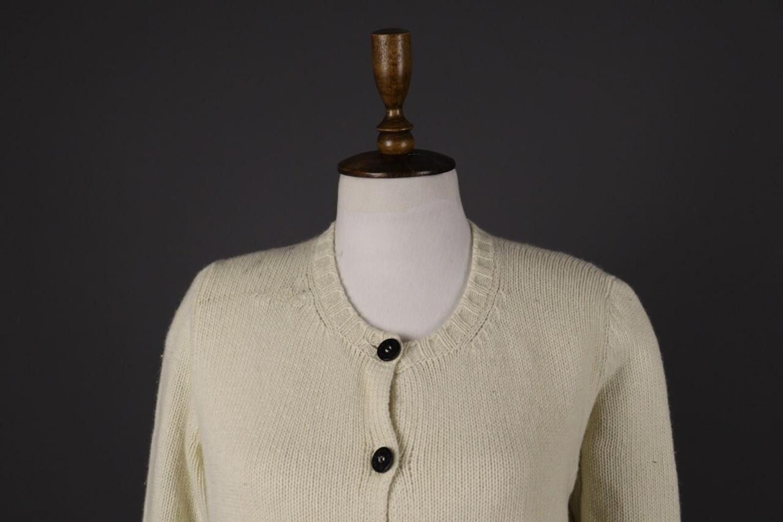 Iris von Arnim Iris Von Arnim Beige Wool Knit Cardigan Sweater Size M Size M / US 6-8 / IT 42-44 - 2 Thumbnail