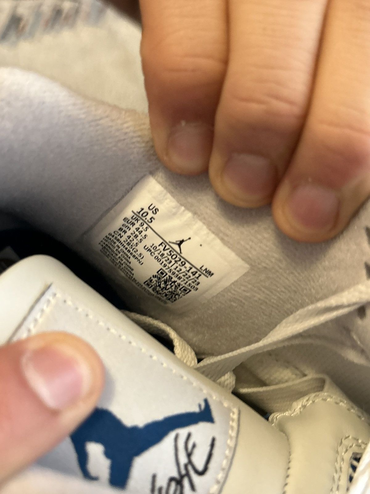 Nike Jordan 4 Military Blue Size US 10.5 / EU 43-44 - 7 Thumbnail