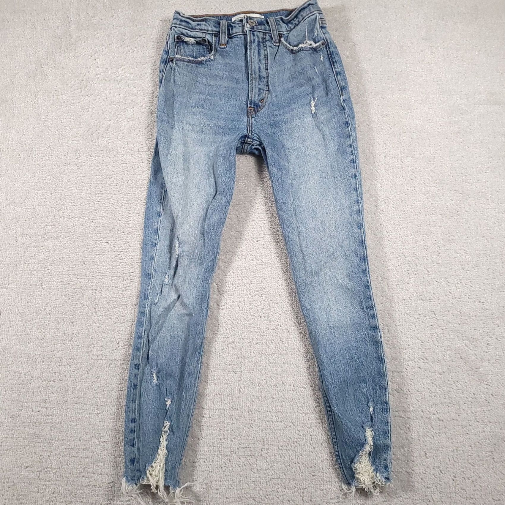 Abercrombie & Fitch Abercrombie & Fitch Jeans Womens 24 The Skinny High Rise Distressed Denim Blue 00s Cropped Frayed Pockets High Rise Slim Womens Jeans Size 42" / US 20 - 2 Thumbnail