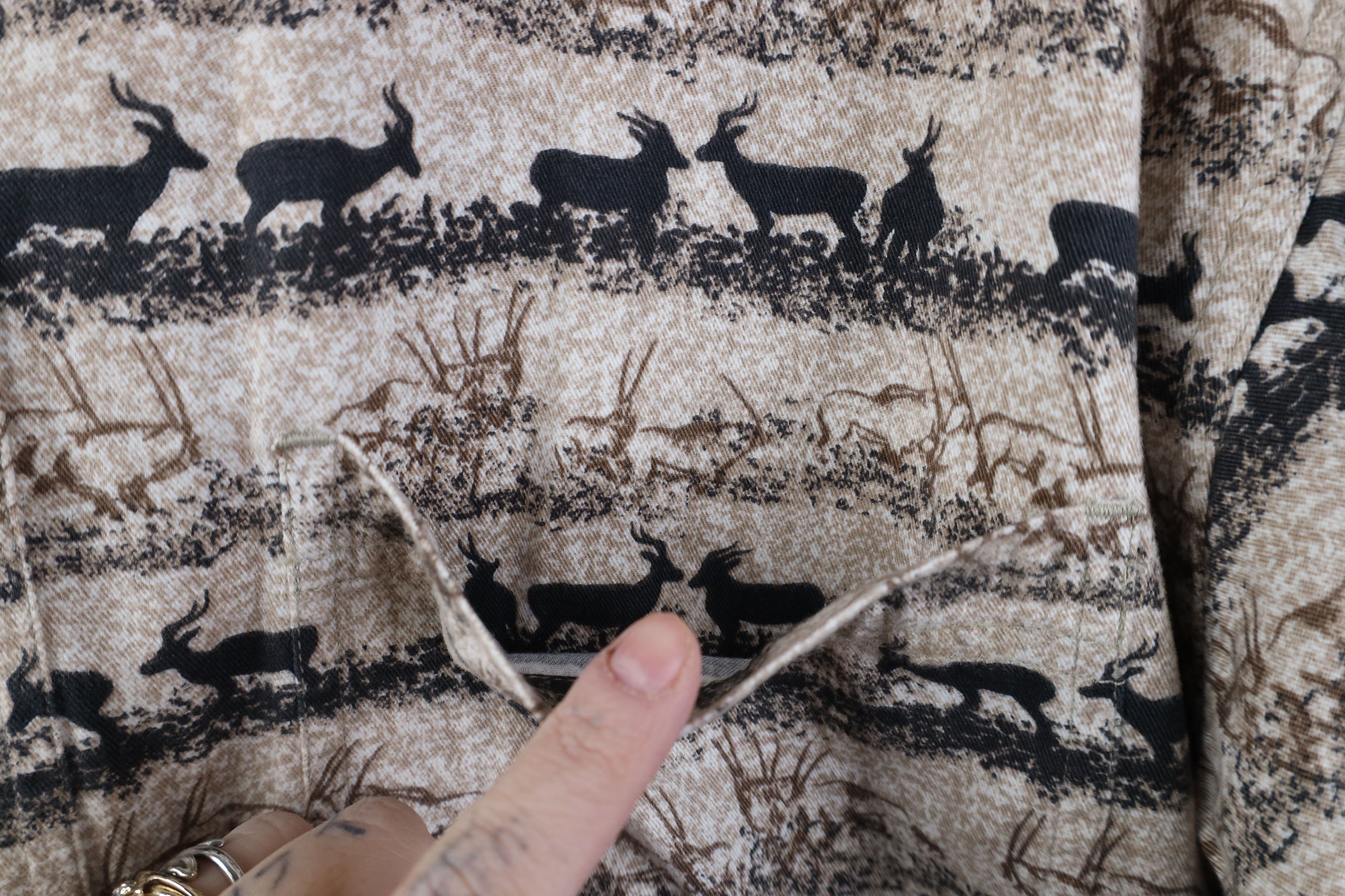 Cabelas Vintage Cabelas Antelope Print Short Sleeve Button Shirt Size US L / EU 52-54 / 3 - 4 Thumbnail