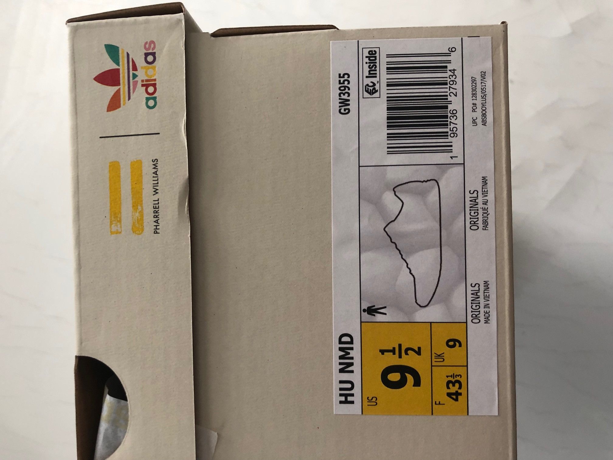 Adidas Pharrell x NMD Human Race Astronaut Size US 9.5 / EU 42-43 - 2 Thumbnail