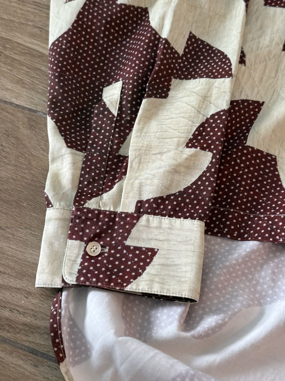 Maison MIHARA YASUHIRO Maison Mihara Yasuhiro Drunker's Path Shirt 'Red' Size US XXS / EU 40 - 4 Thumbnail