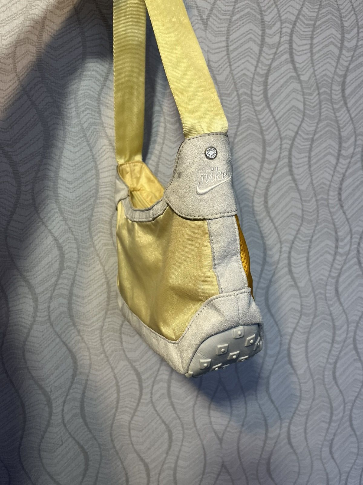 Nike × Vintage Vintage Nike Baguette Y2K Yellow Handbag Size ONE SIZE - 5 Thumbnail