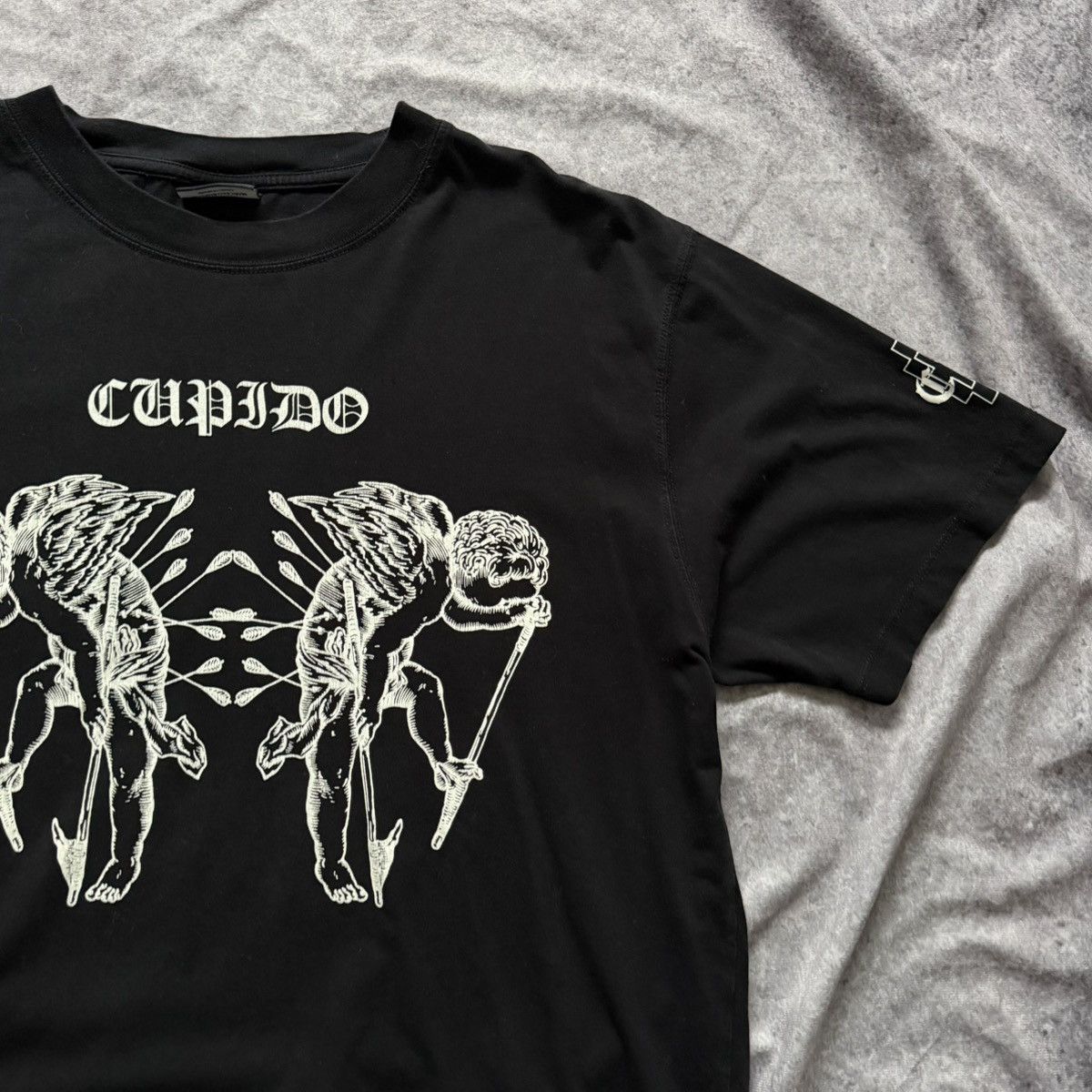 Marcelo Burlon Marcelo Burlon County of Milan Black Cupido Tee T-shirt Size US S / EU 44-46 / 1 - 4 Thumbnail