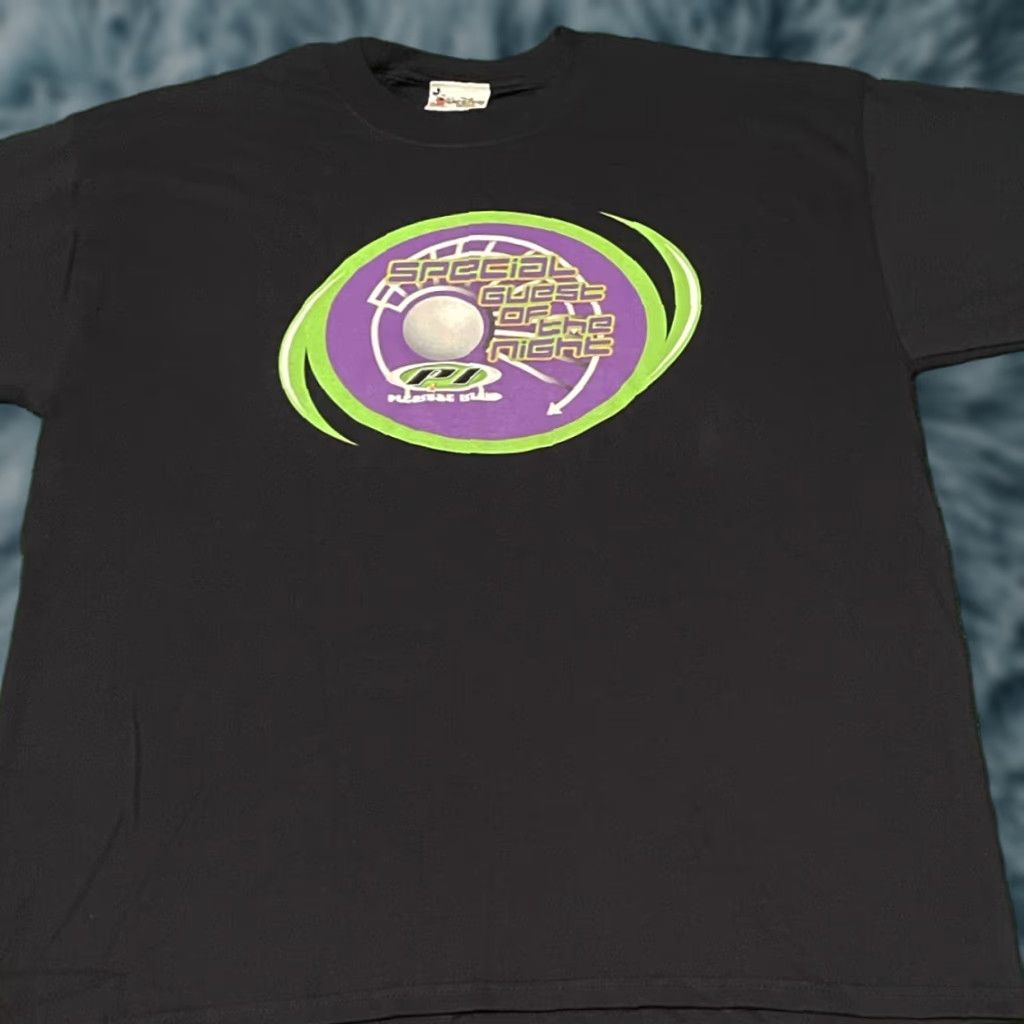 Disney VINTAGE 90s Disney Pleasure Island Special Guest Cast Member VTG Shirt Mens XL Black Mickey Mouse 90s Mens Size US XL / EU 56 / 4 - 1 Thumbnail
