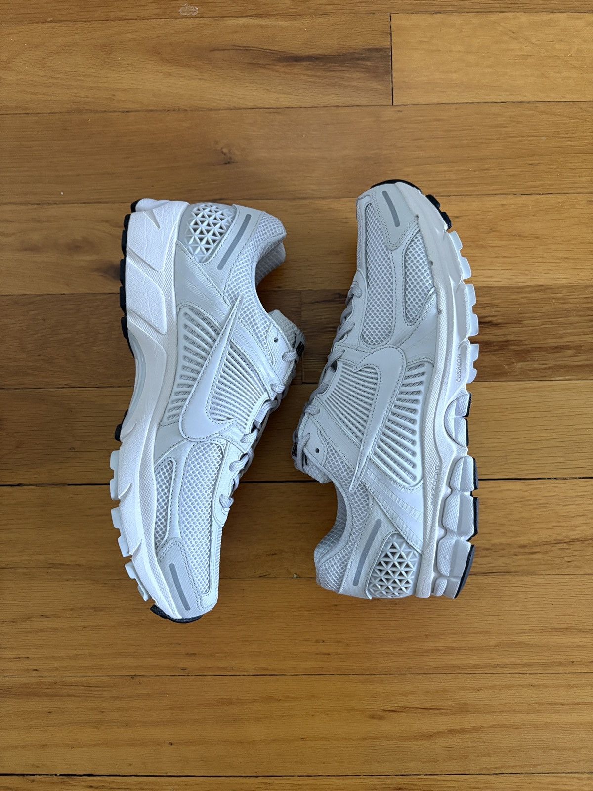Vomero 5 “Vast Grey” size 13