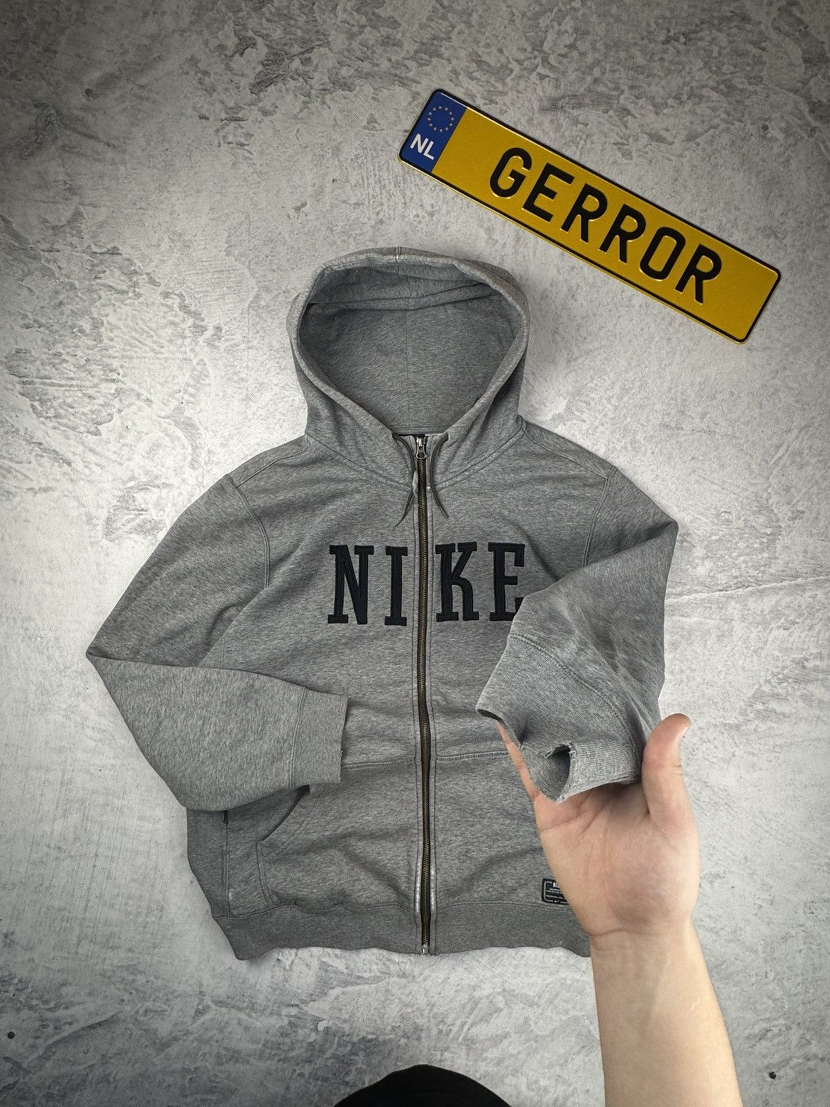 Nike × Vintage NIKE VINTAGE CENTER LOGO OVERSIZE BOXY ZIP HOODIE Size US XL / EU 56 / 4 - 3 Thumbnail