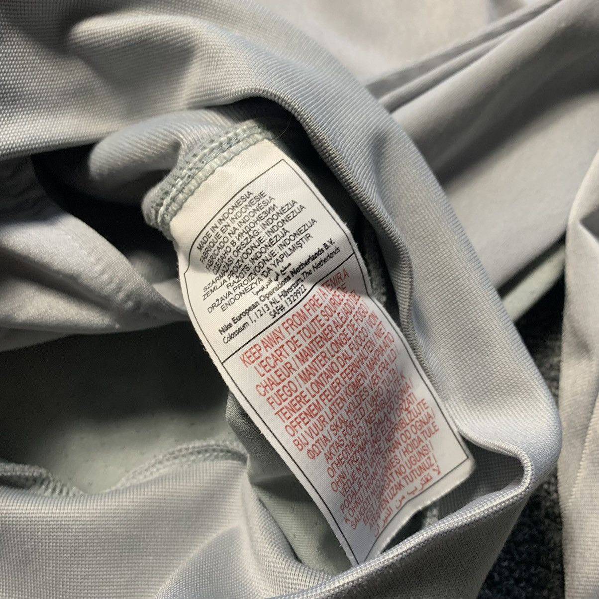 Nike Vintage Nike Juventus Jacket Track Top Rare Zip Football Size US M / EU 48-50 / 2 - 5 Thumbnail