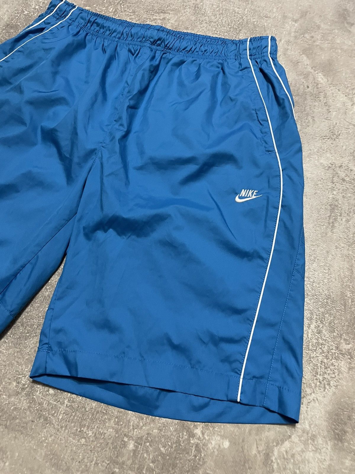 Nike × Vintage Vintage Nike Nylon Blue Shorts Drill Y2K Size US 34 / EU 50 - 4 Thumbnail