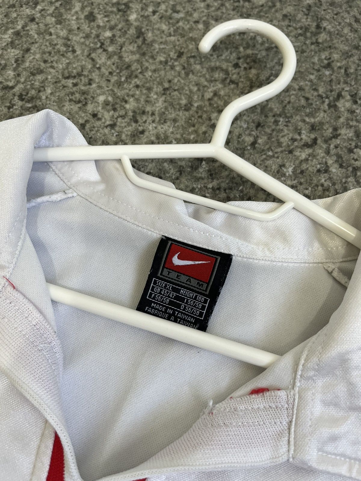 Nike × Vintage Vintage Nike Sunderland 2003 Soccer Jersey Drill Y2K 90s Size US XL / EU 56 / 4 - 5 Thumbnail