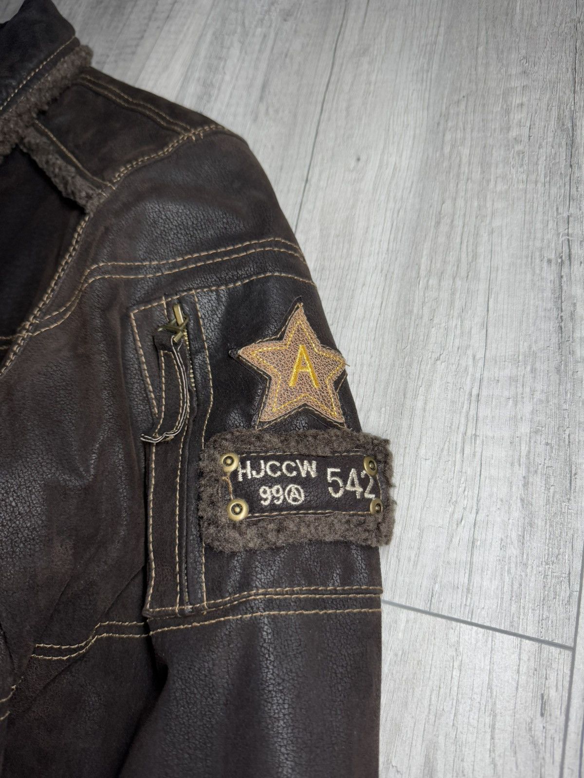 Genuine Leather × Vintage Vintagge leather jacket L avant garde retro Size US L / EU 52-54 / 3 - 2 Thumbnail