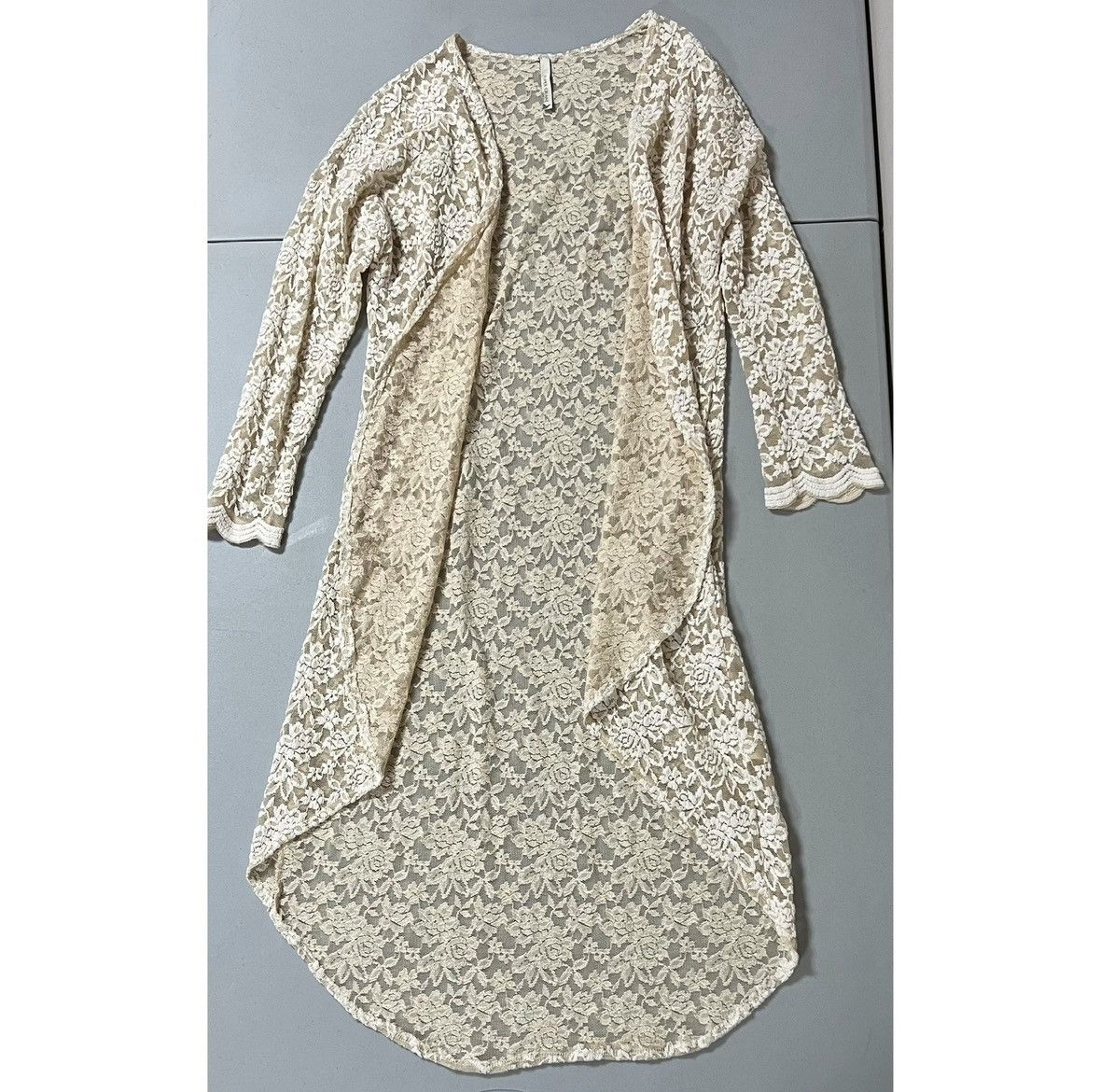 Paper Planes Paper Crane Cream Floral Lace Cardigan Sweater Size S 🤍✨ Size S / US 4 / IT 40 - 4 Thumbnail