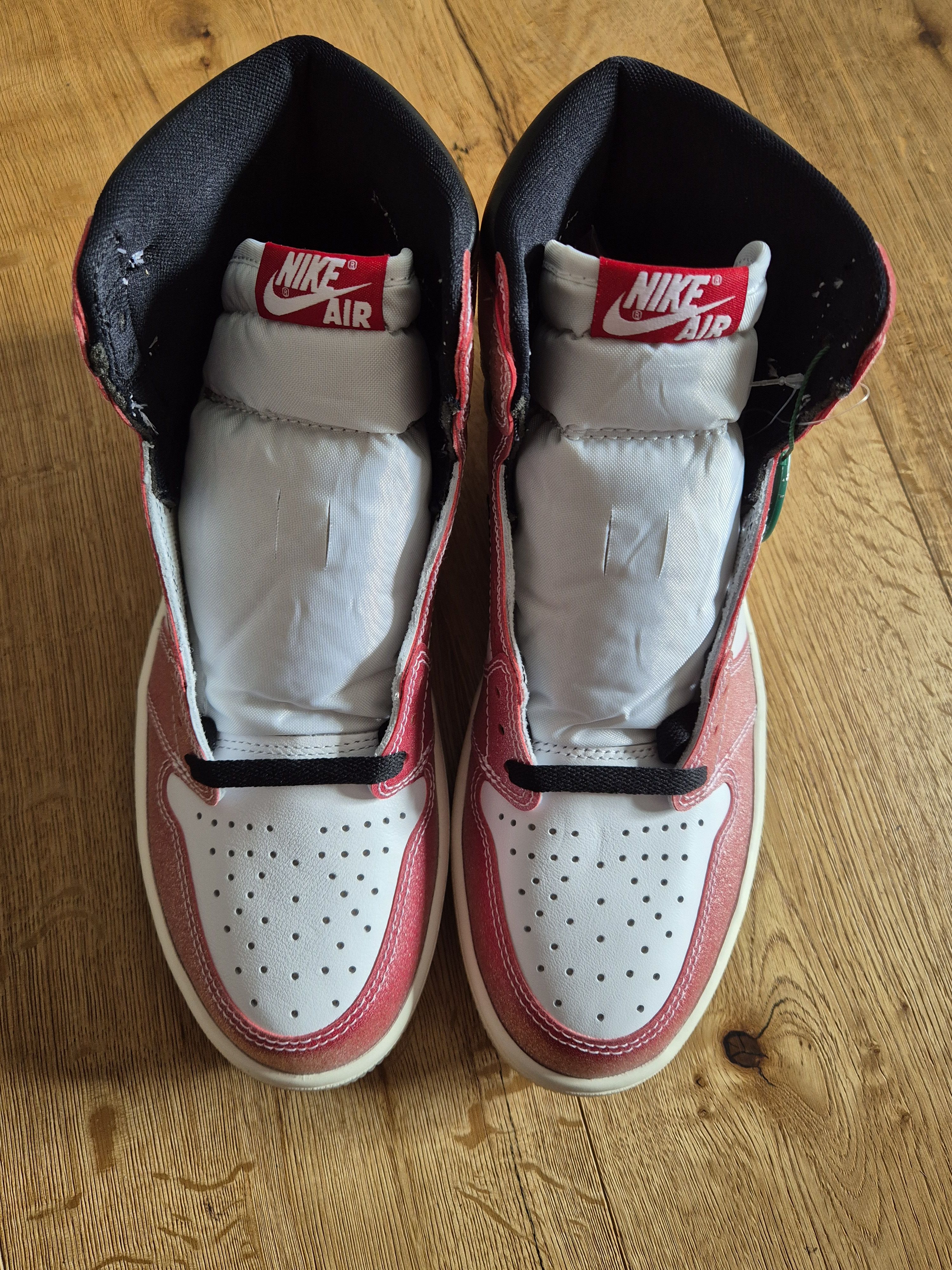 Jordan Brand Air Jordan 1 Trophy Room Chicago Size US 9.5 / EU 42-43 - 2 Thumbnail