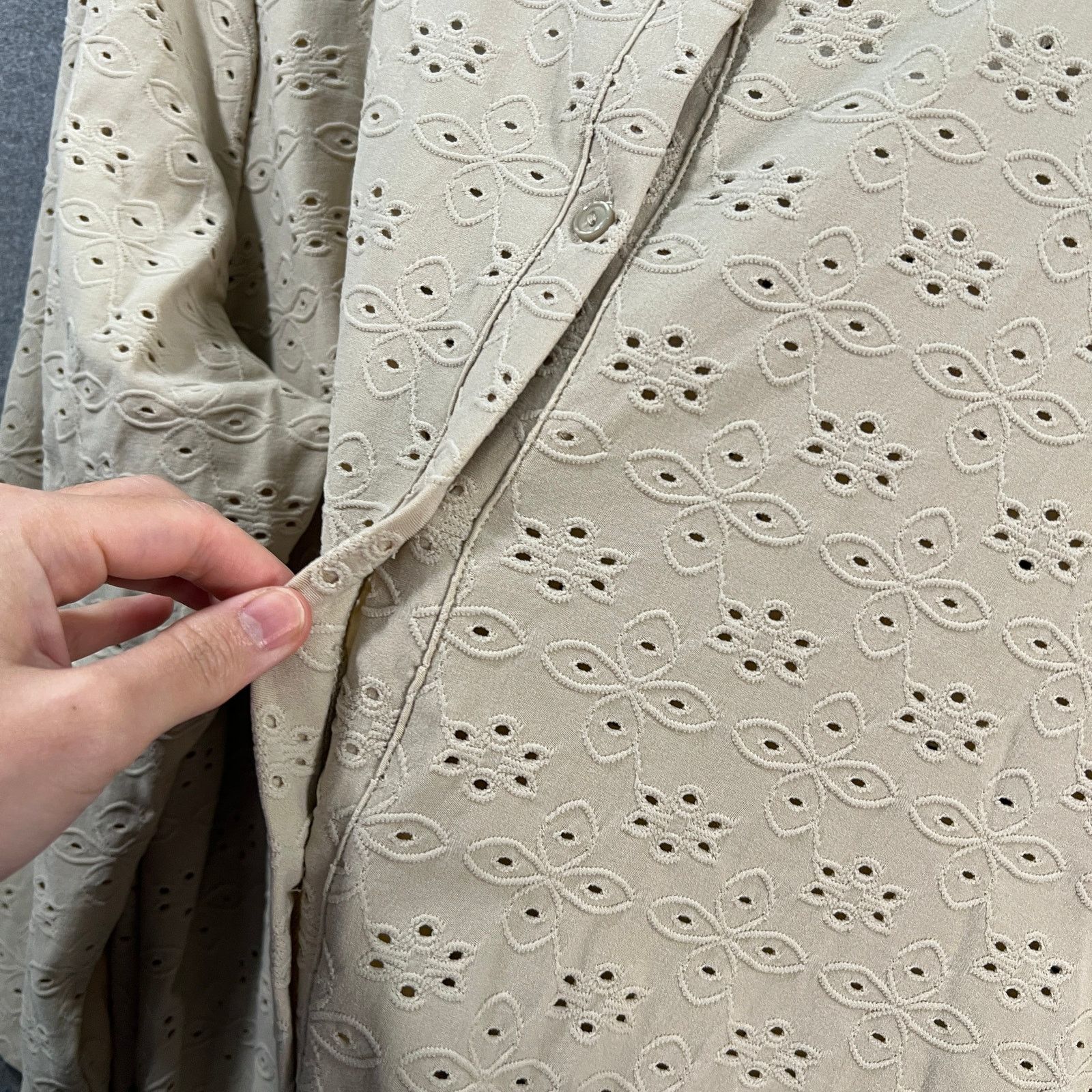 Other LOGO by Lari Goldstein Stretch Eyelet Button Front Size XL / US 12-14 / IT 48-50 - 9 Thumbnail