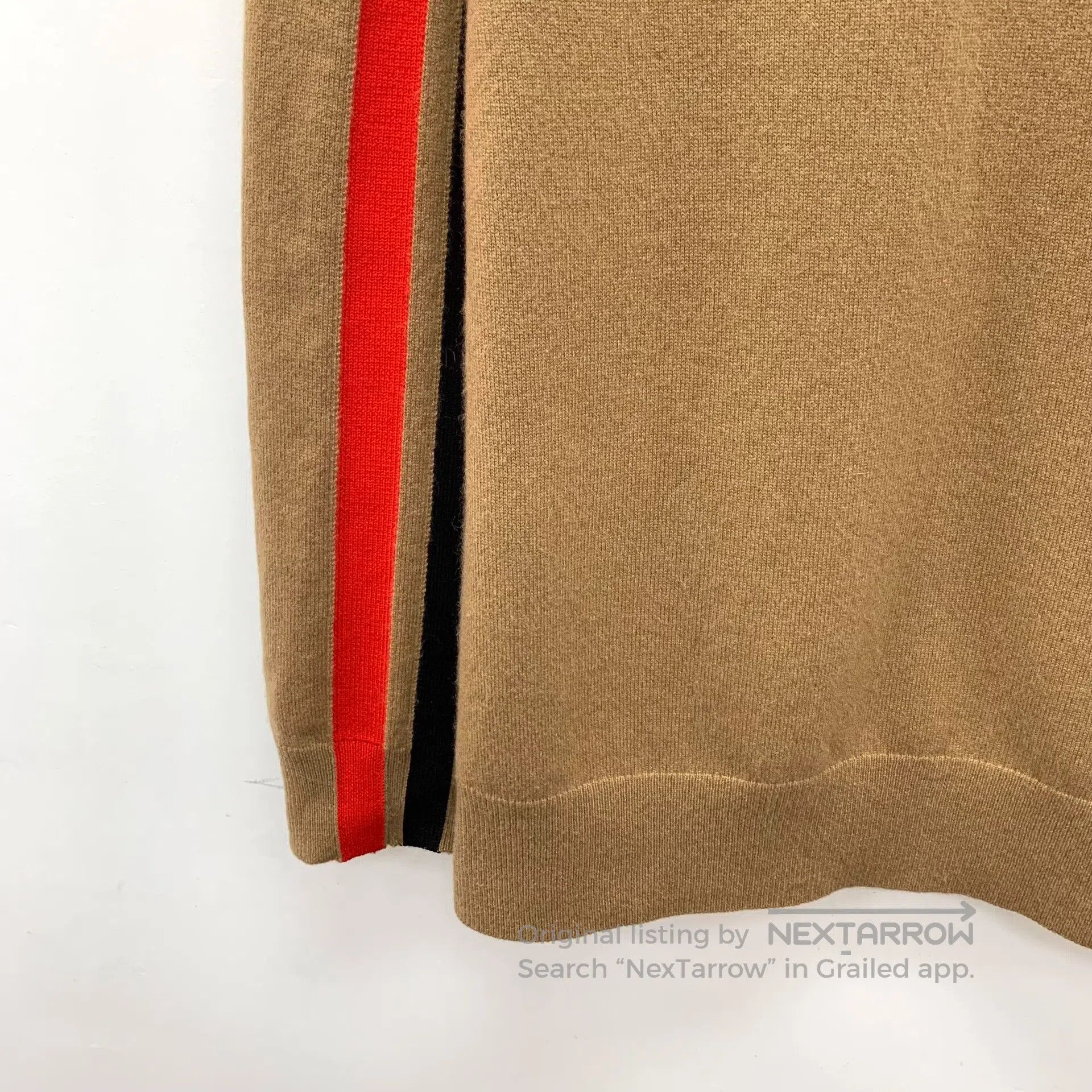 Burberry Burberry Dark brown striped cashmere round neck long sleev Size US S / EU 44-46 / 1 - 4 Thumbnail