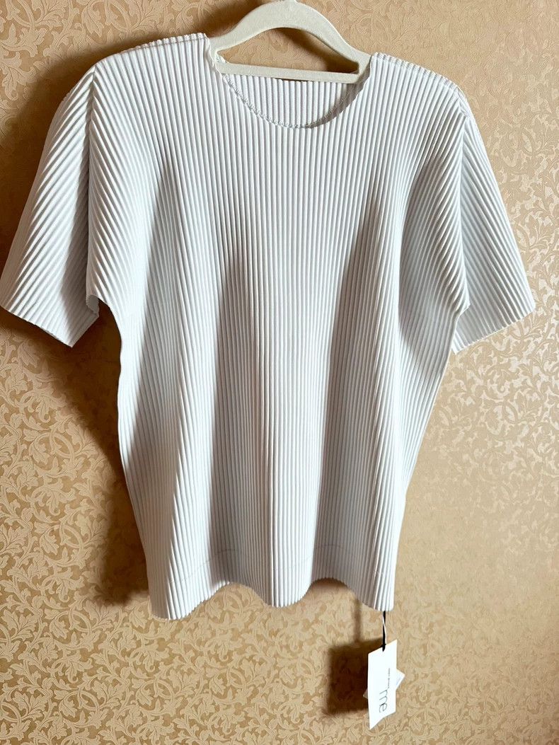 Issey Miyake Issey Miyake size:one size White pleated round-neck short- Size M / US 6-8 / IT 42-44 - 6 Thumbnail