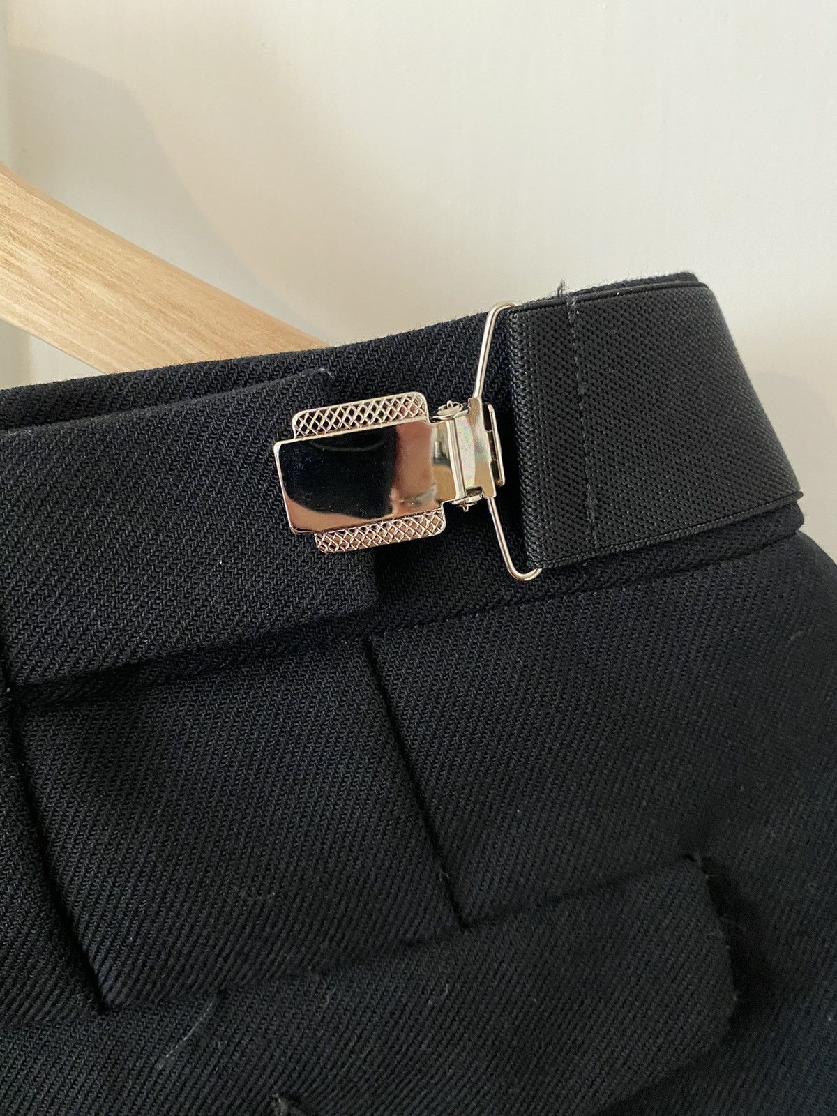 Raf Simons SS20 PLEATED DETAIL SUSPENDER SHORTS Size US 28 / EU 44 - 4 Thumbnail