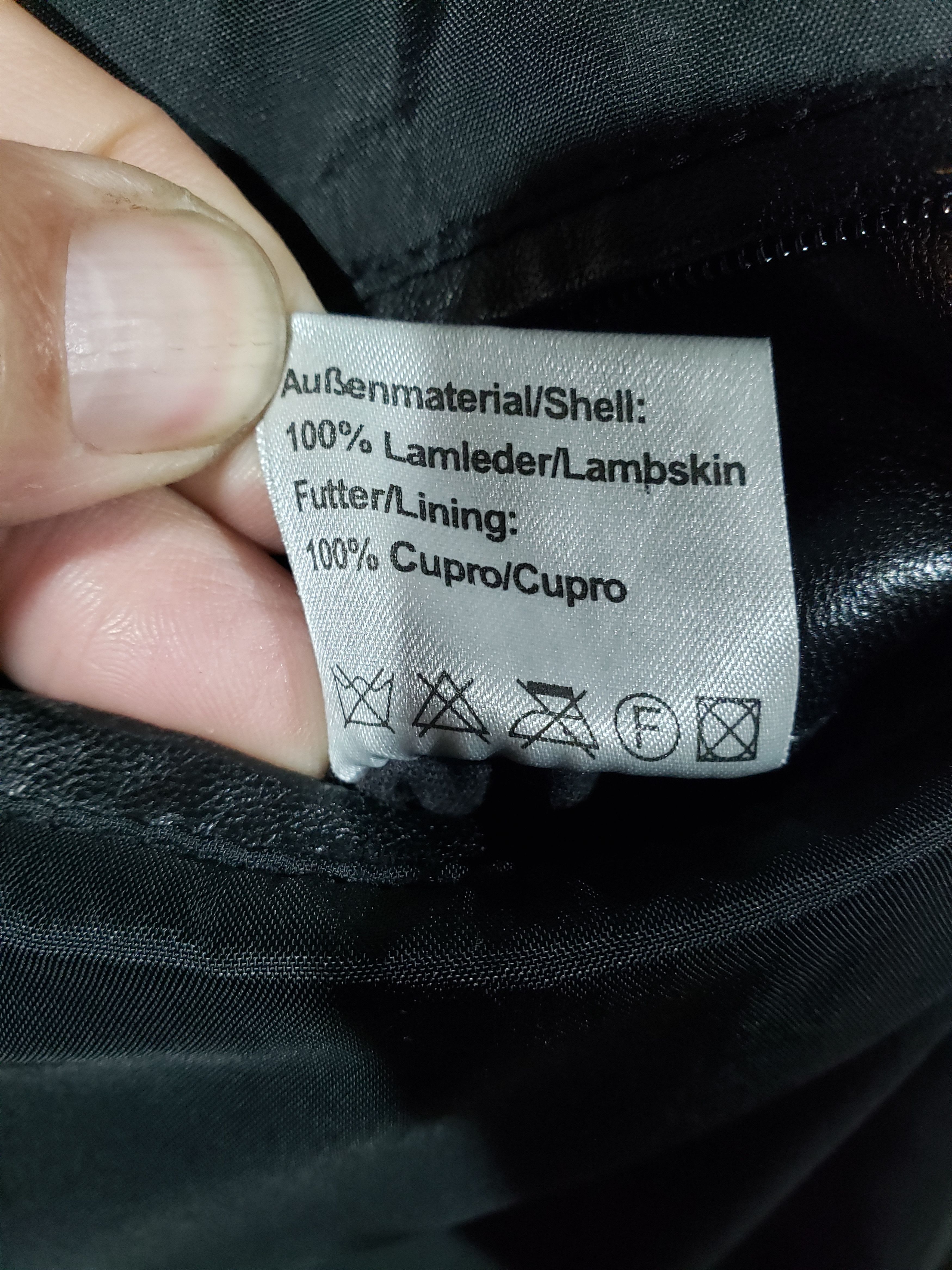 Mercedes-Benz Leather jacket with a zipper and convenient pockets. Size US L / EU 52-54 / 3 - 11 Thumbnail